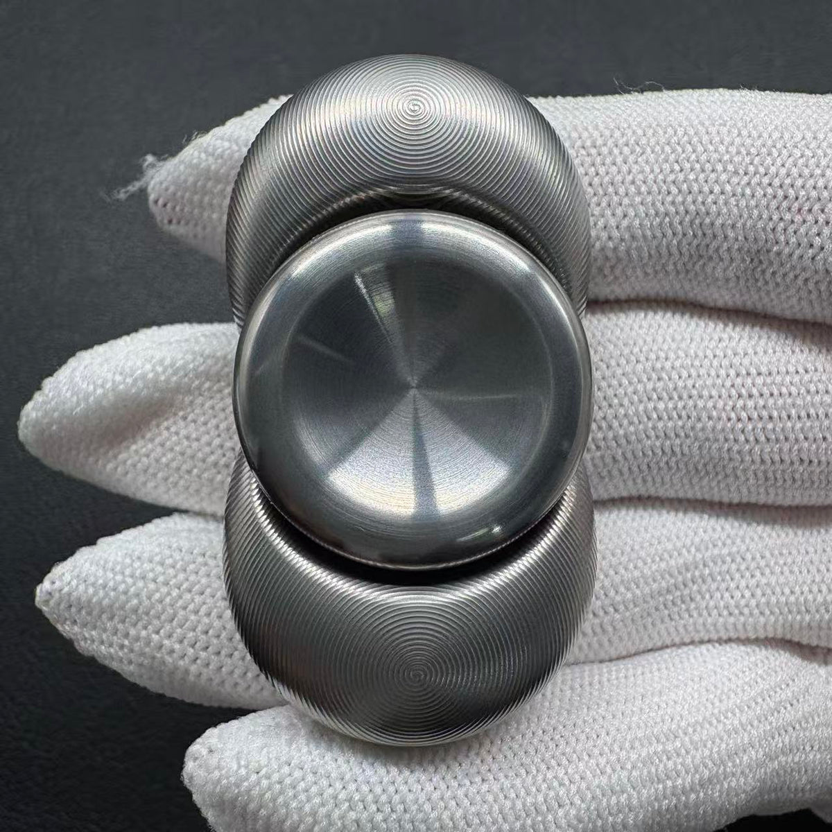 Two-Leaf Cell Tungsten