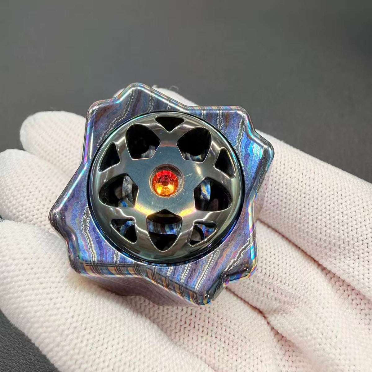 Yaezakura Zircuti
