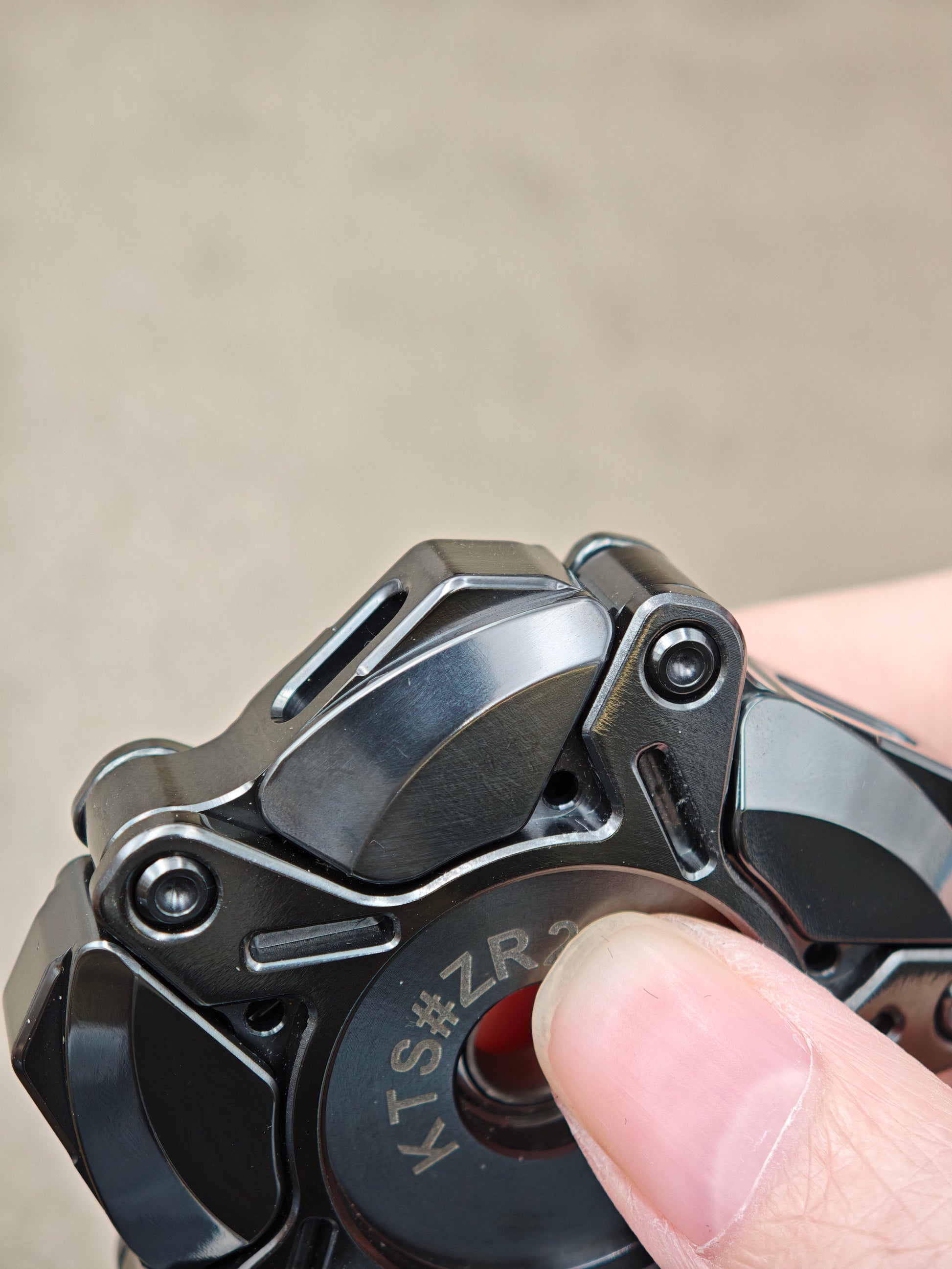 Penta Origin Shell Opening Zirconium