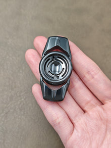 Kamen Dual Leaf Zirconium
