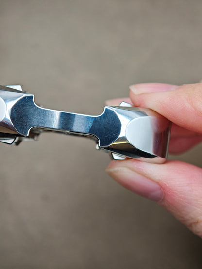 Pan Yixian Stainless Steel Polished