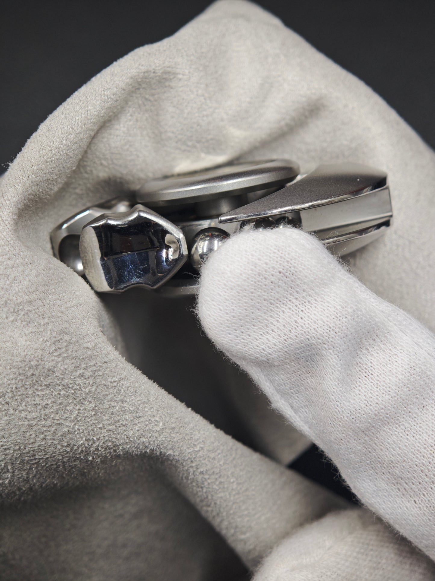 Sabertooth Stainless Steel