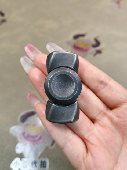 Zhen Stainless Steel Distressed