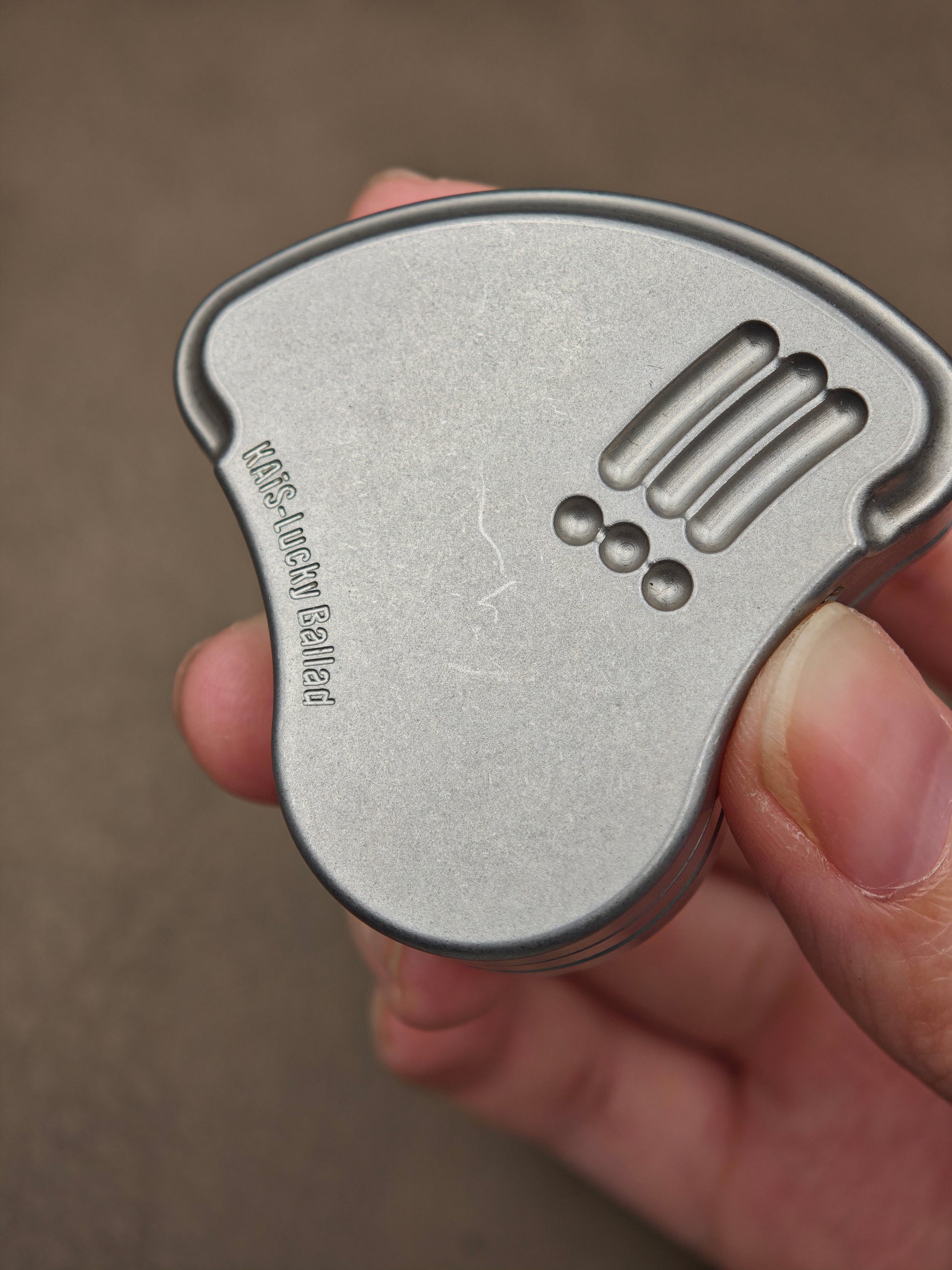 Balled Shell Stainless Steel Stonewashed