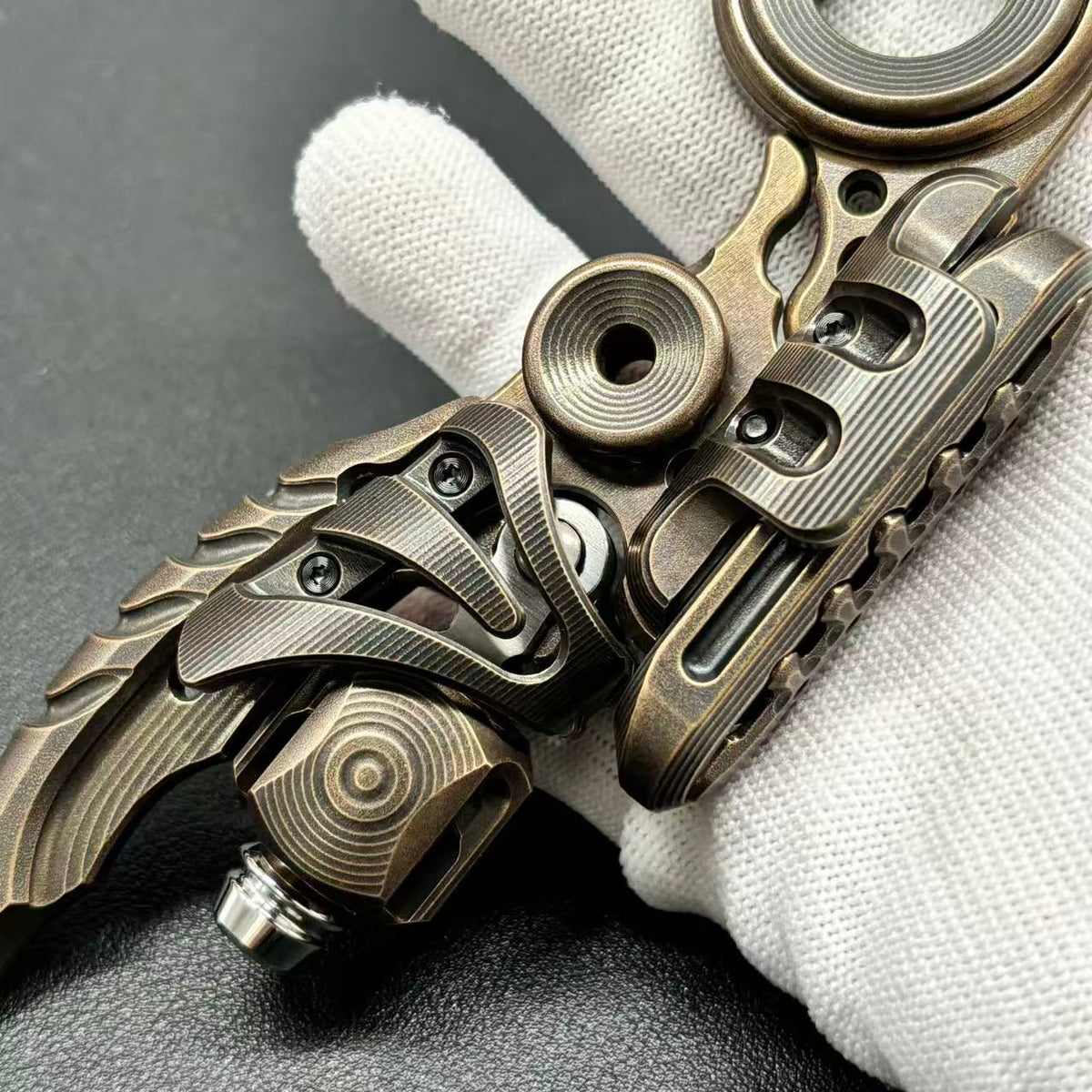 Exoskeleton Magnetic Mechanical Stainless Steel Limited 66