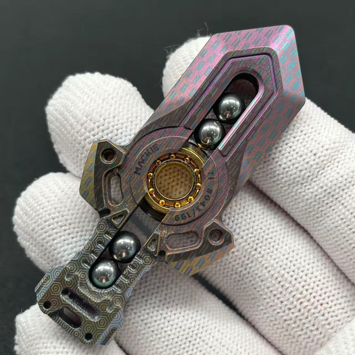 Greatsword Titanium Engraved