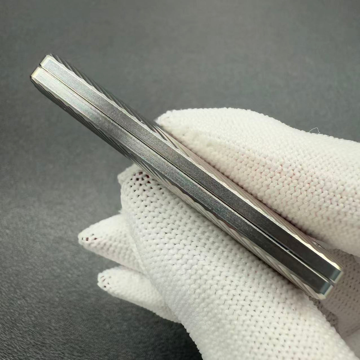 Ji Li Titanium