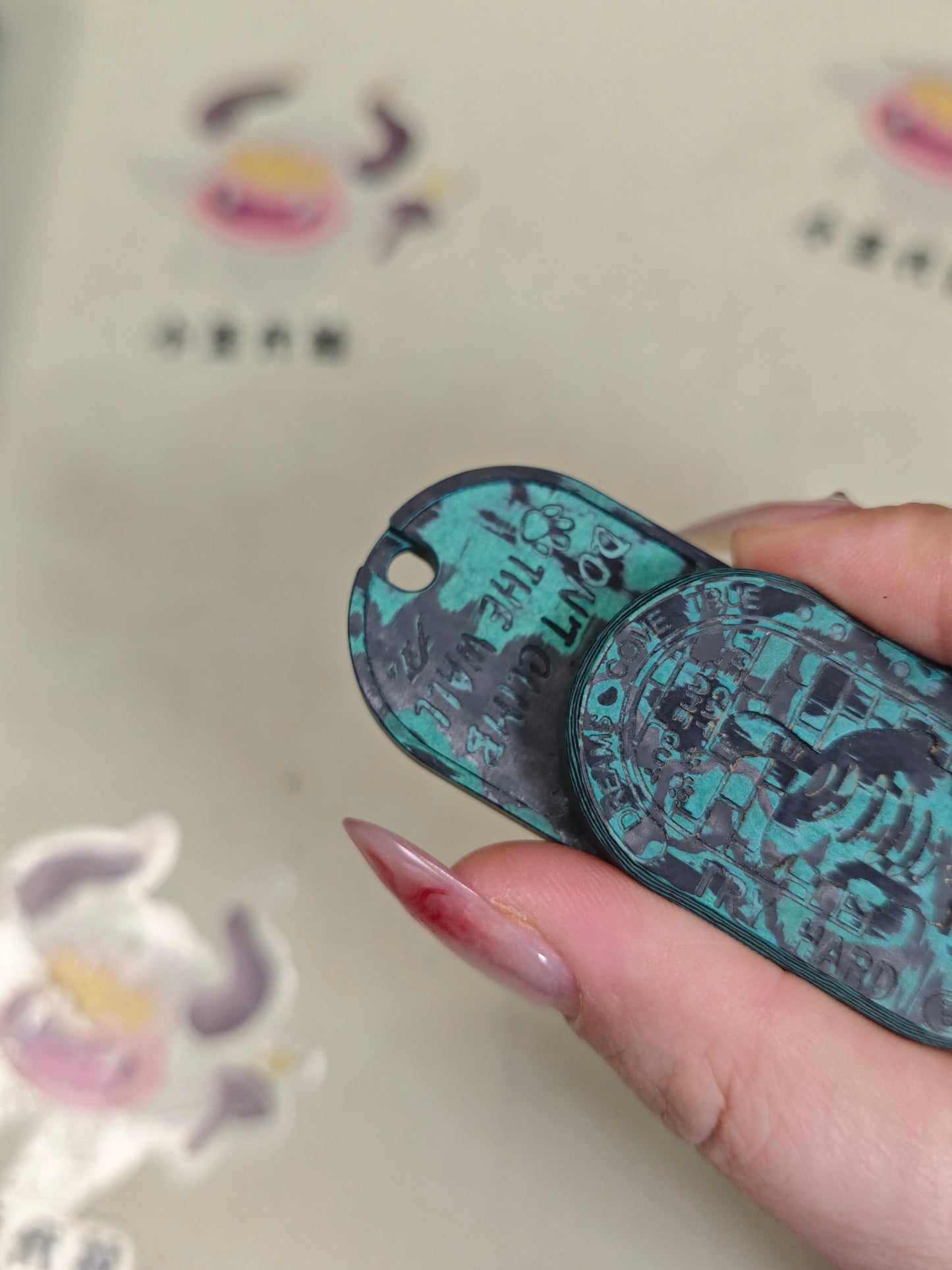 Greedy Cat Carbon Damascus