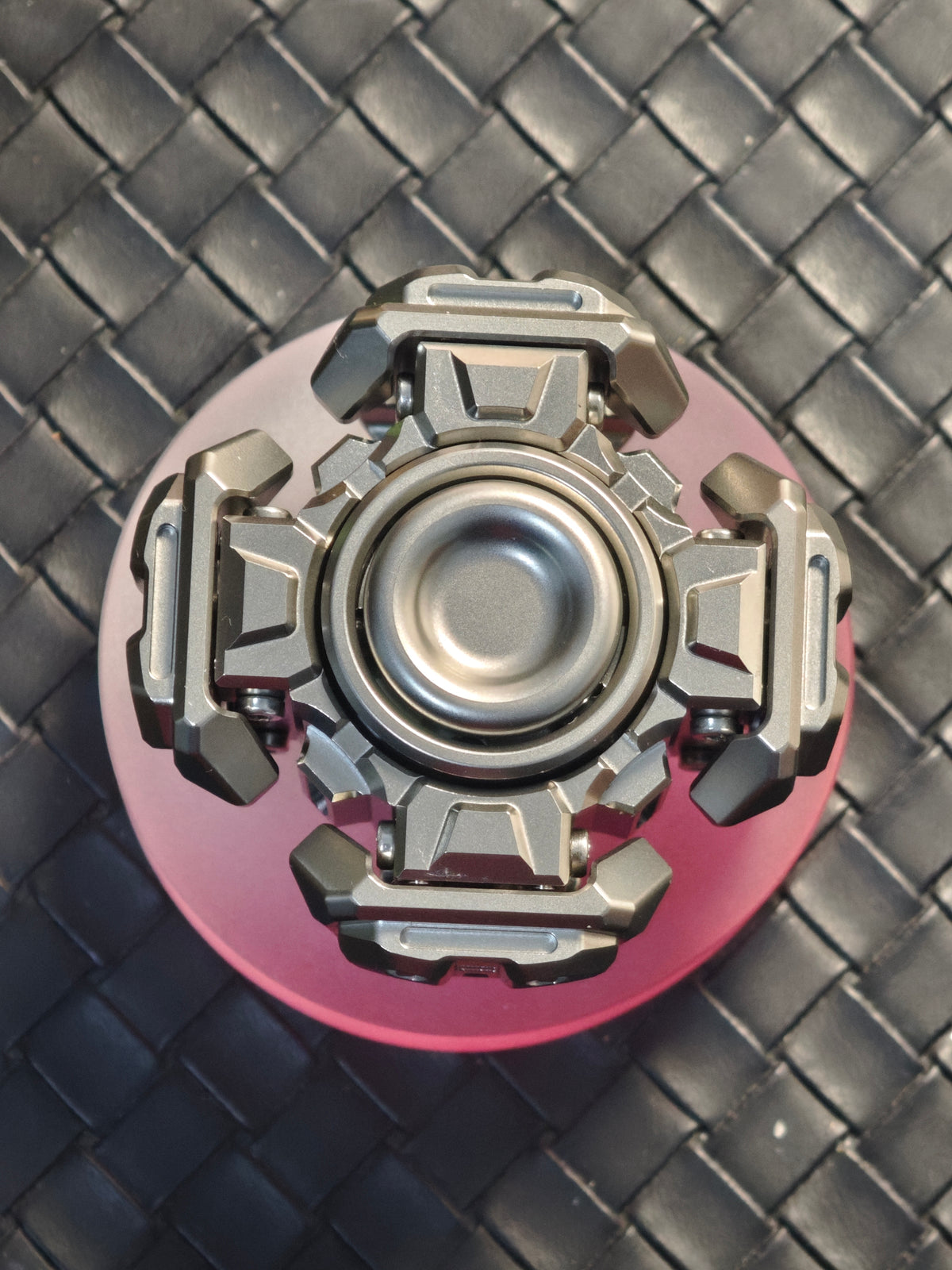 Ancient Iron Shell Opening Titanium