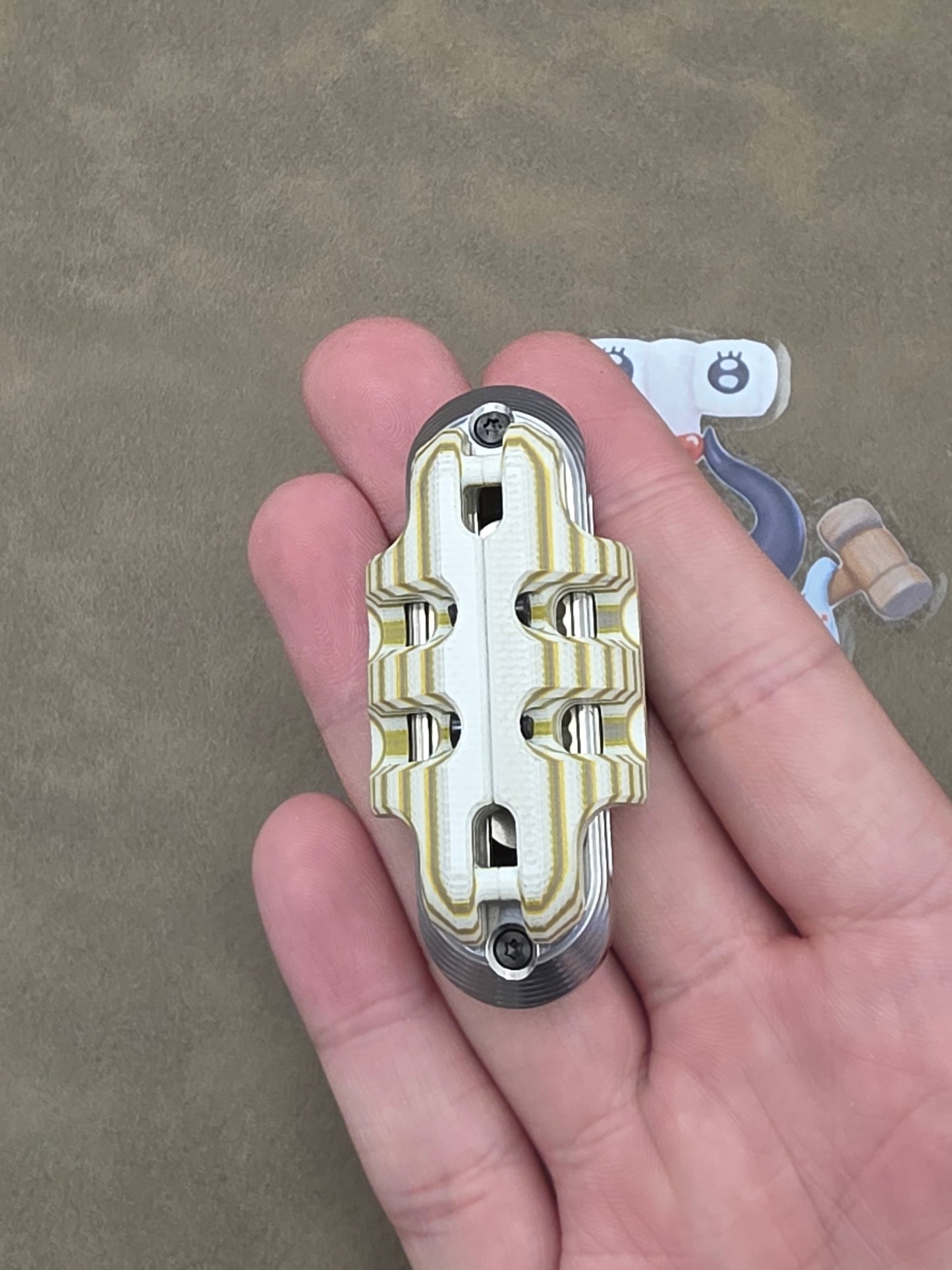 EXOSKELETON G10 Yellow Grey White Bone Core Stainless Steel