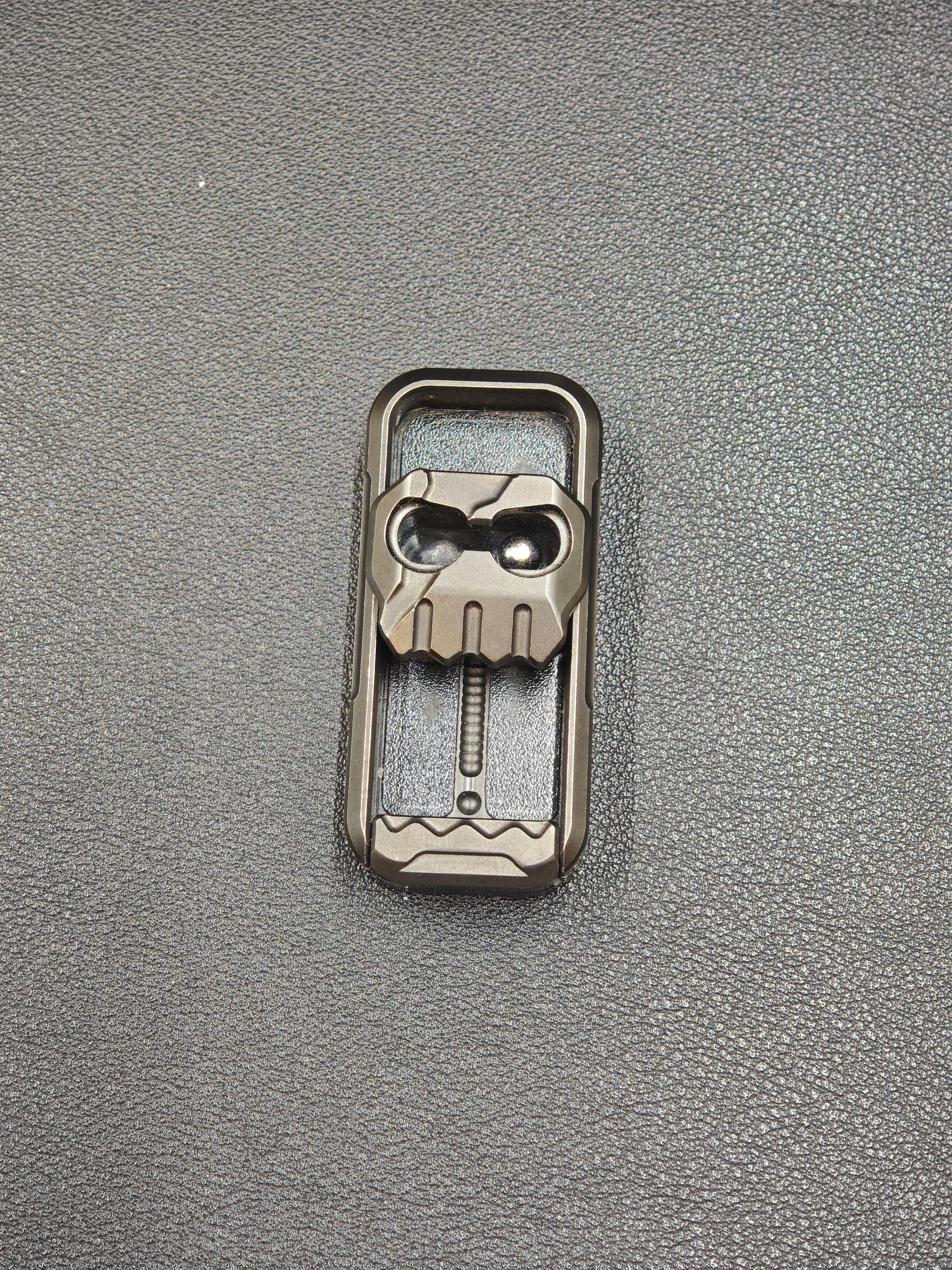 Maverick Titanium