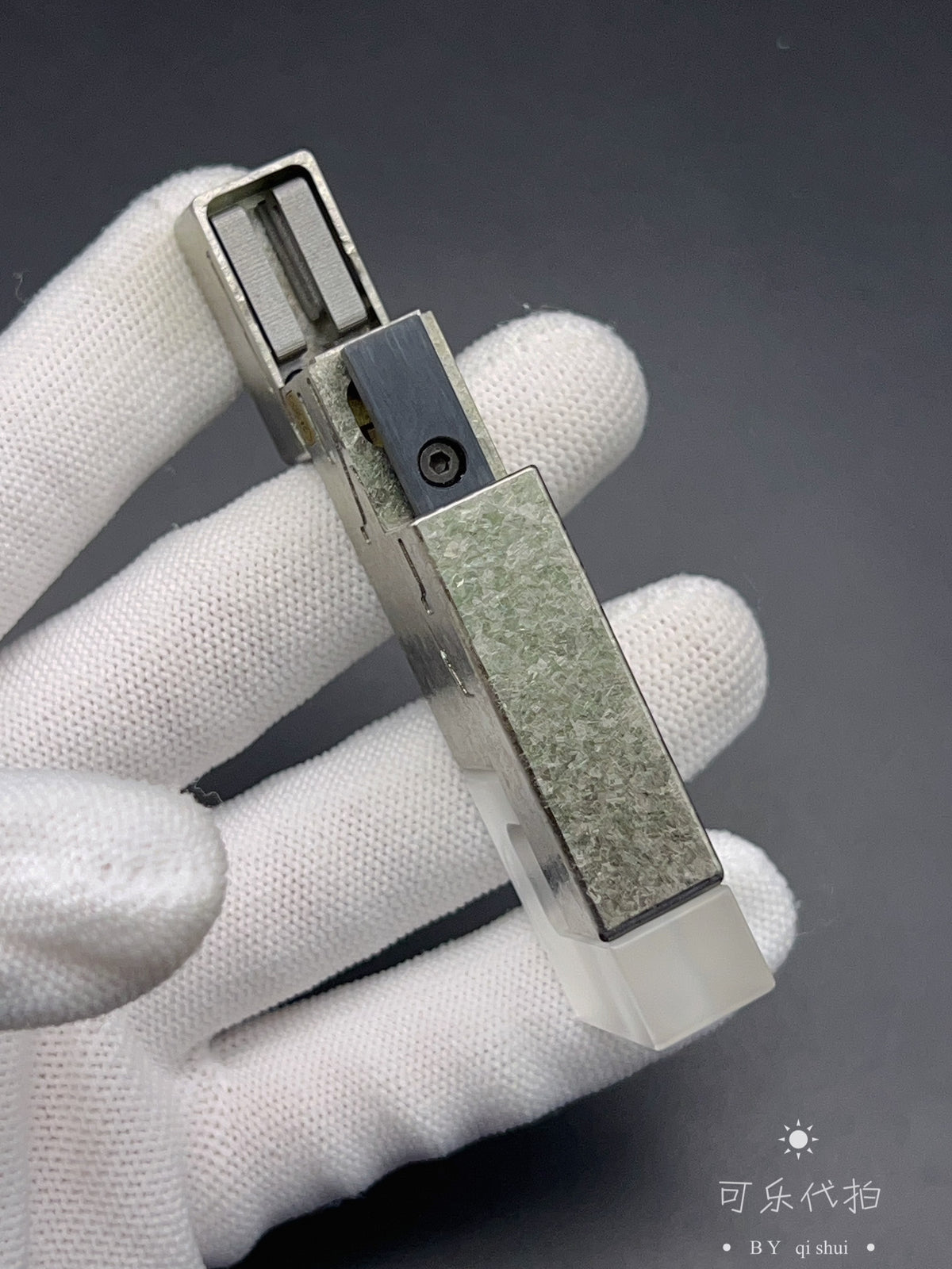 NO FIRE Crystallized Titanium