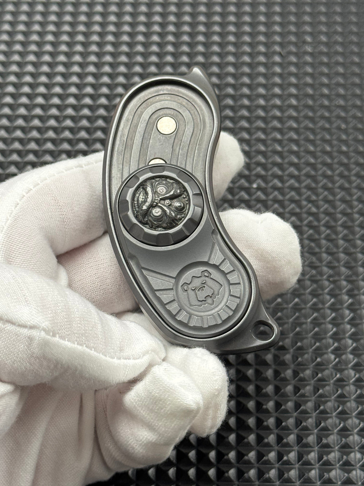Pea Pod r Stainless Steel