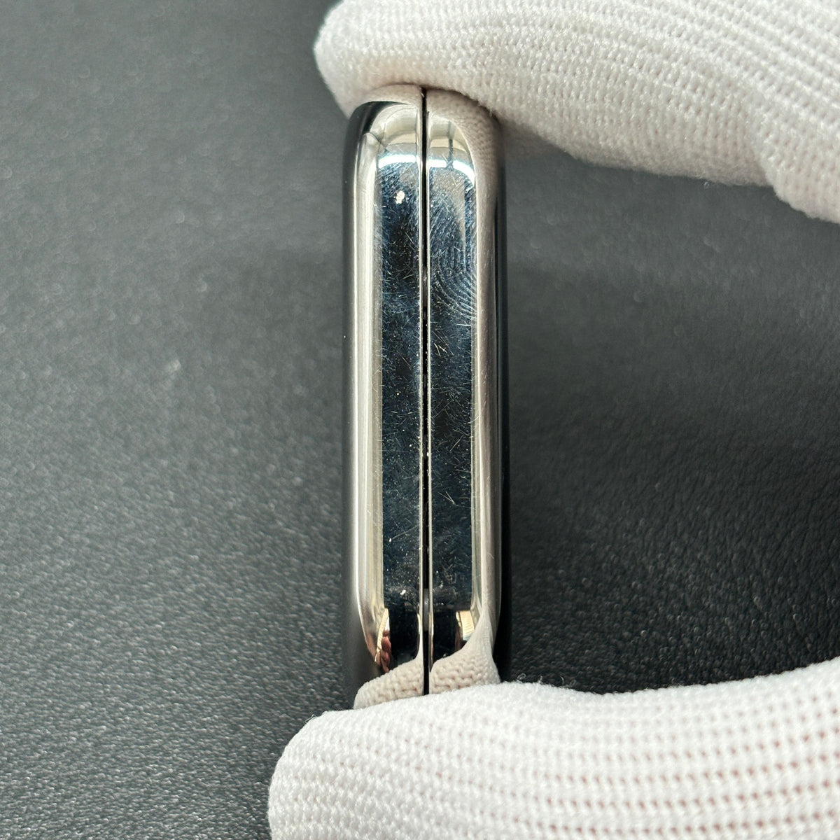 Floating Cloud Titanium Polished