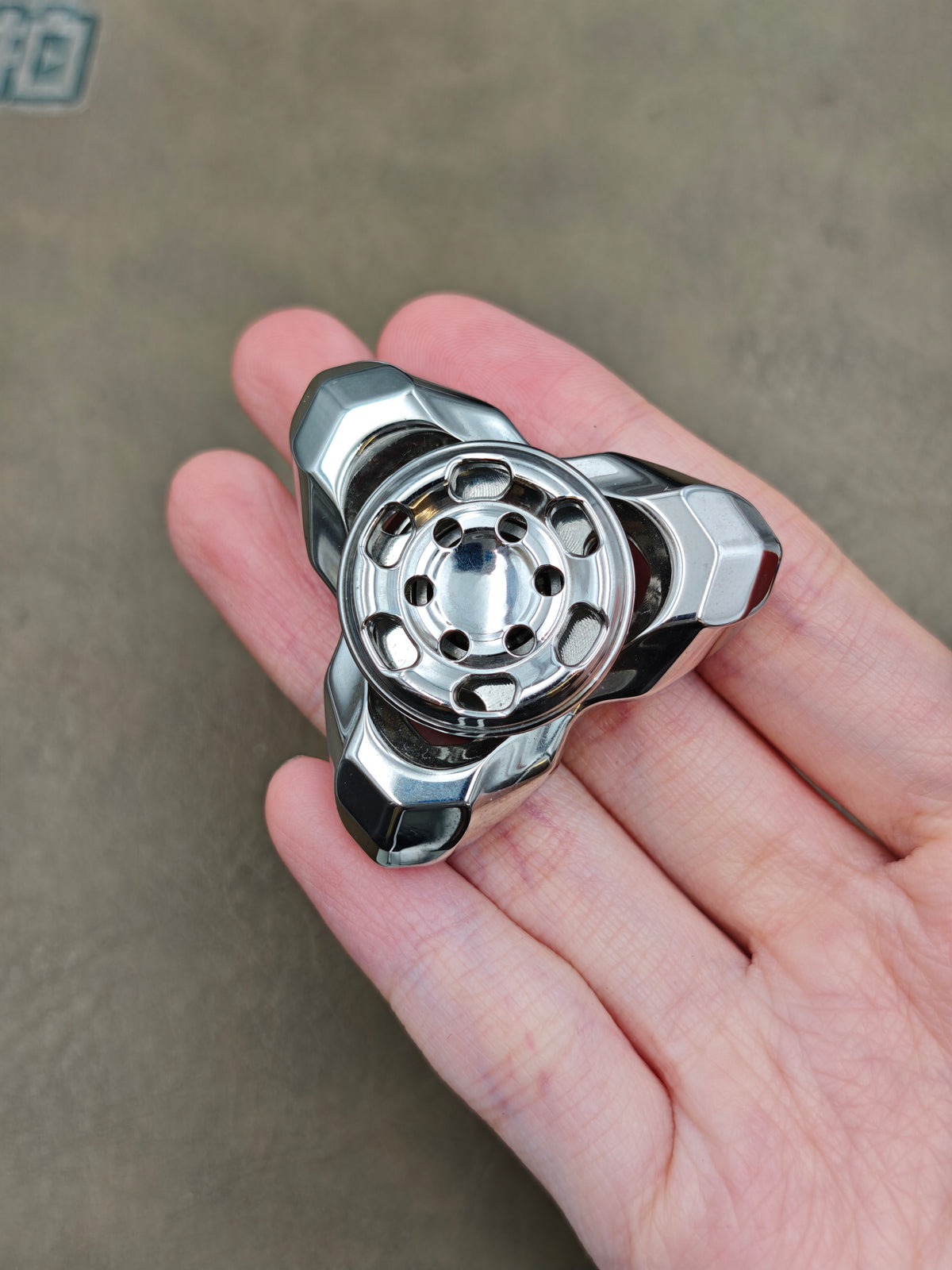 Chinchilla Stainless Steel Polished