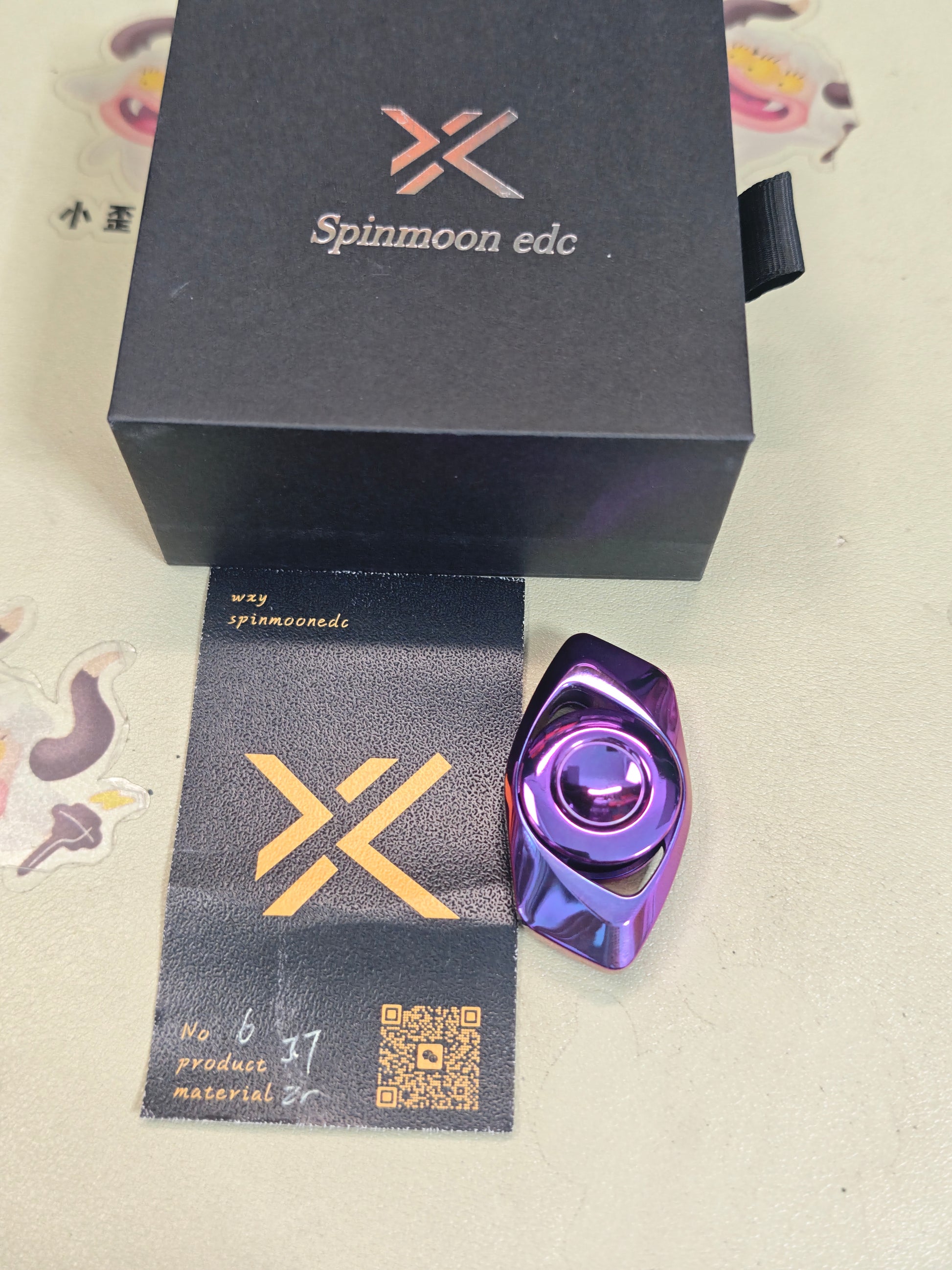 Mirror Eye Zirconium