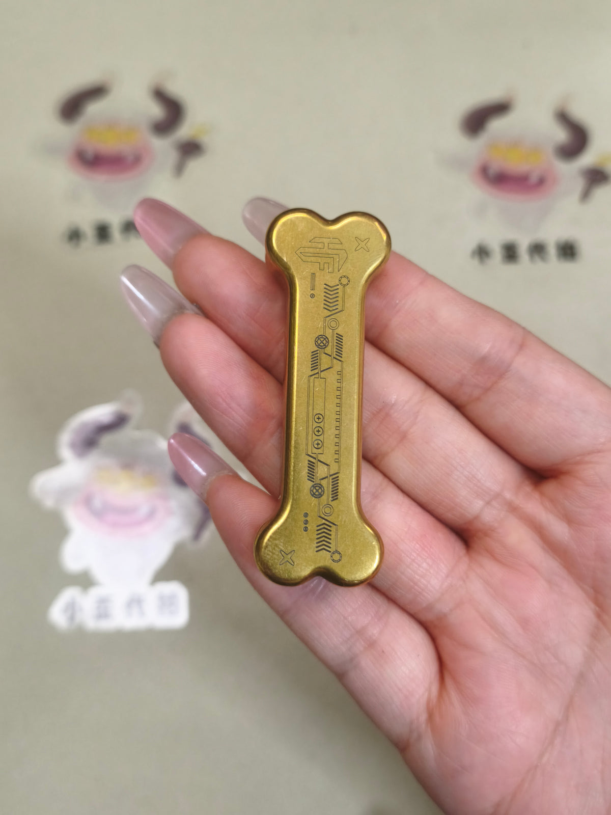 Thorn Light Steam Bone Brass Engraved