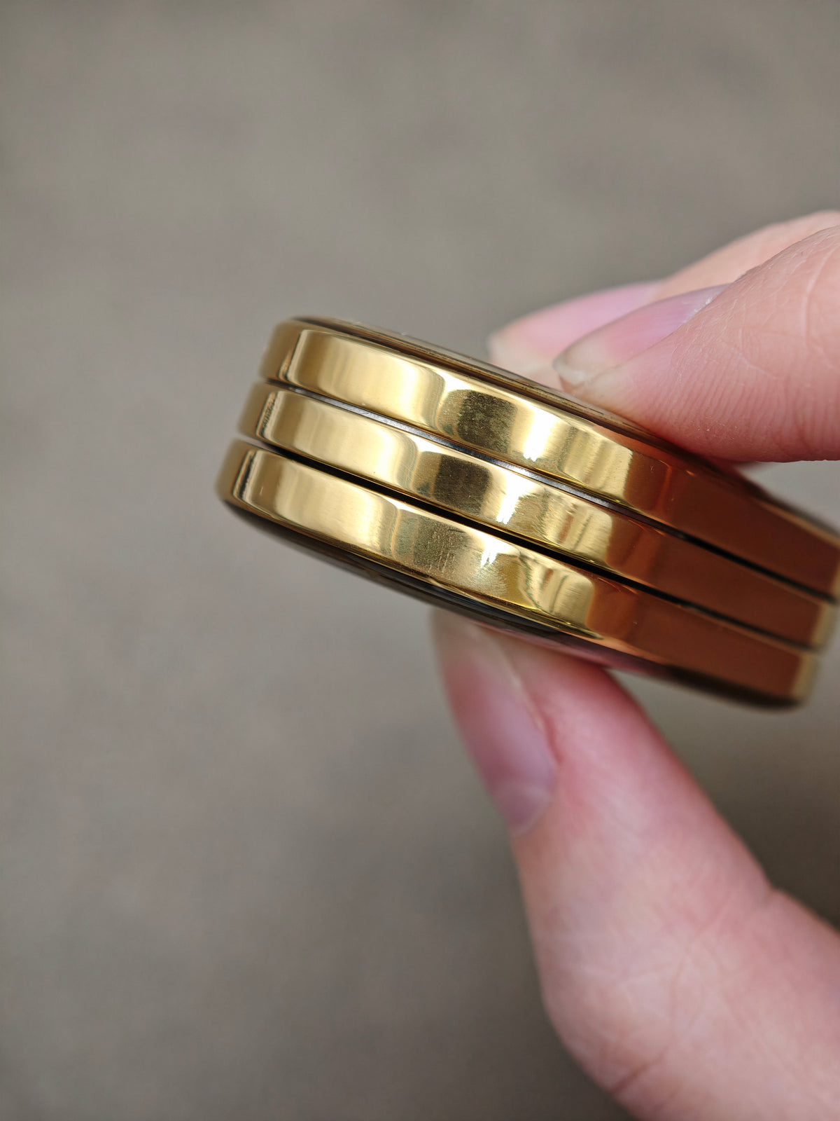 Rhythm Stainless Steel Gold Plated Resin-Sealed