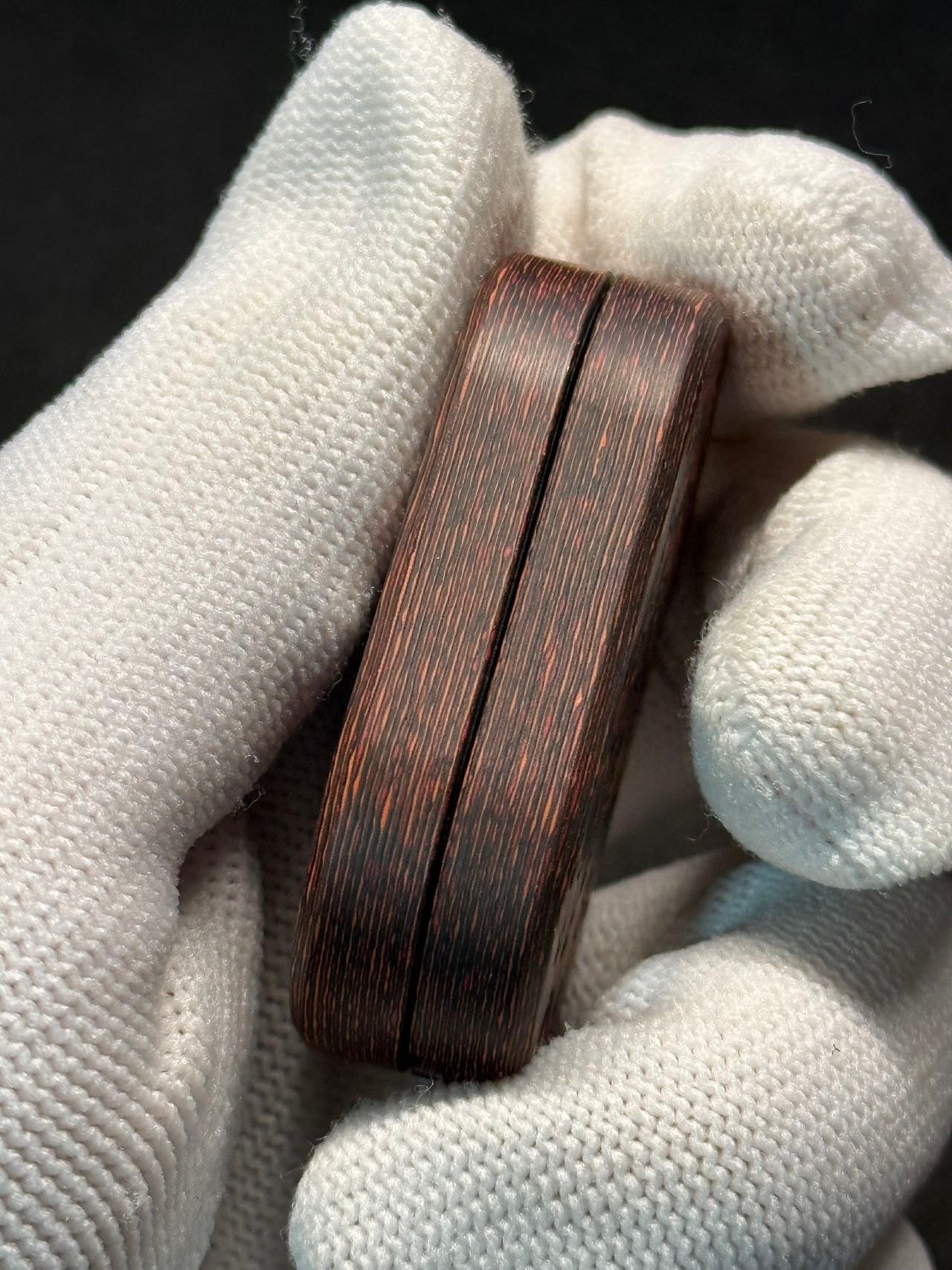 F2 Carbon Damascus