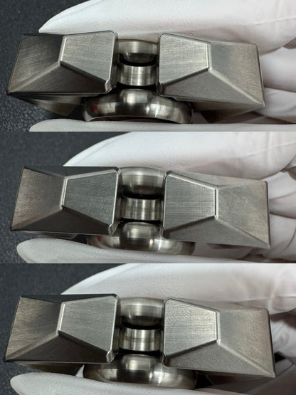 Tri Leaf Crossbone Titanium