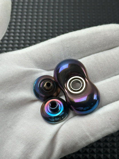 Two-Leaf Cell Zirconium Oil Slick