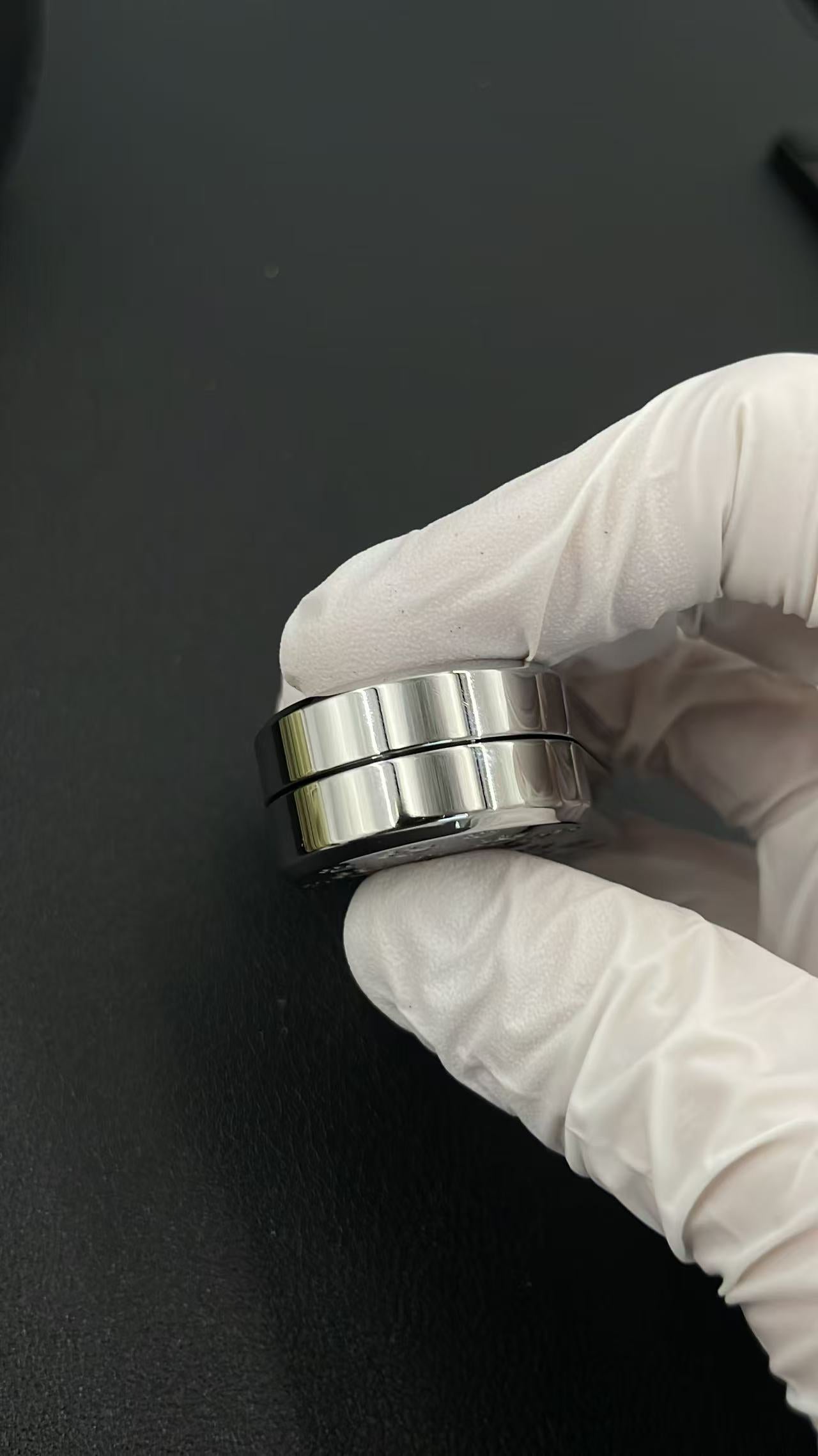 F2.9 Stainless Steel