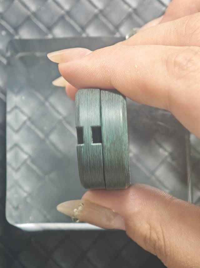 F2 Carbon Damascus