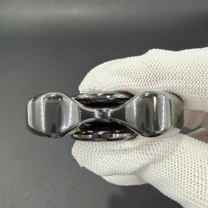 Three-Leaf Horizon Zirconium