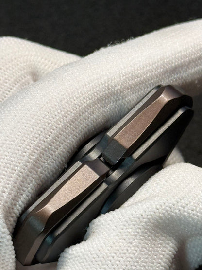 Qs Titanium
