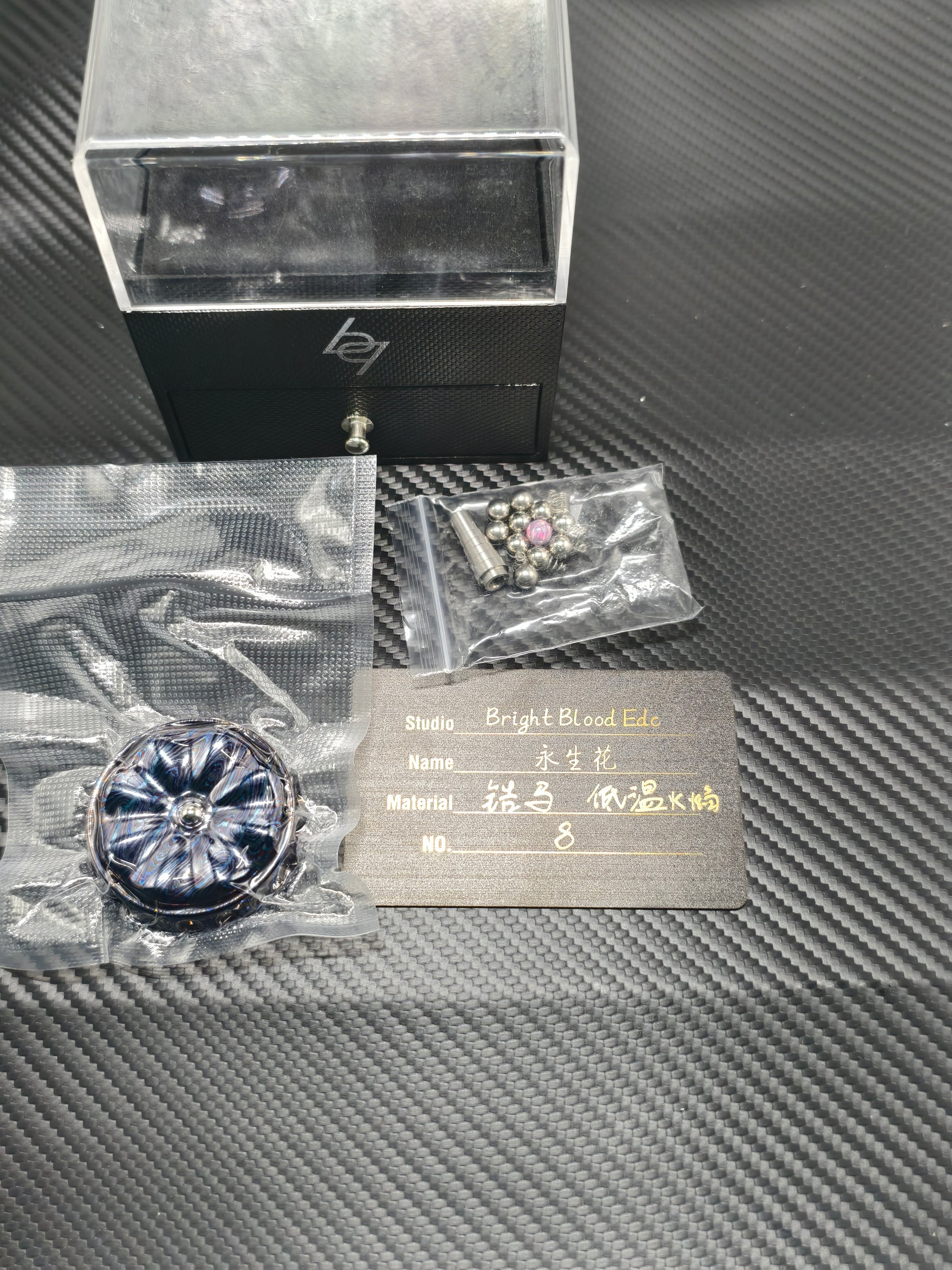 Eternal Flower Zircuti