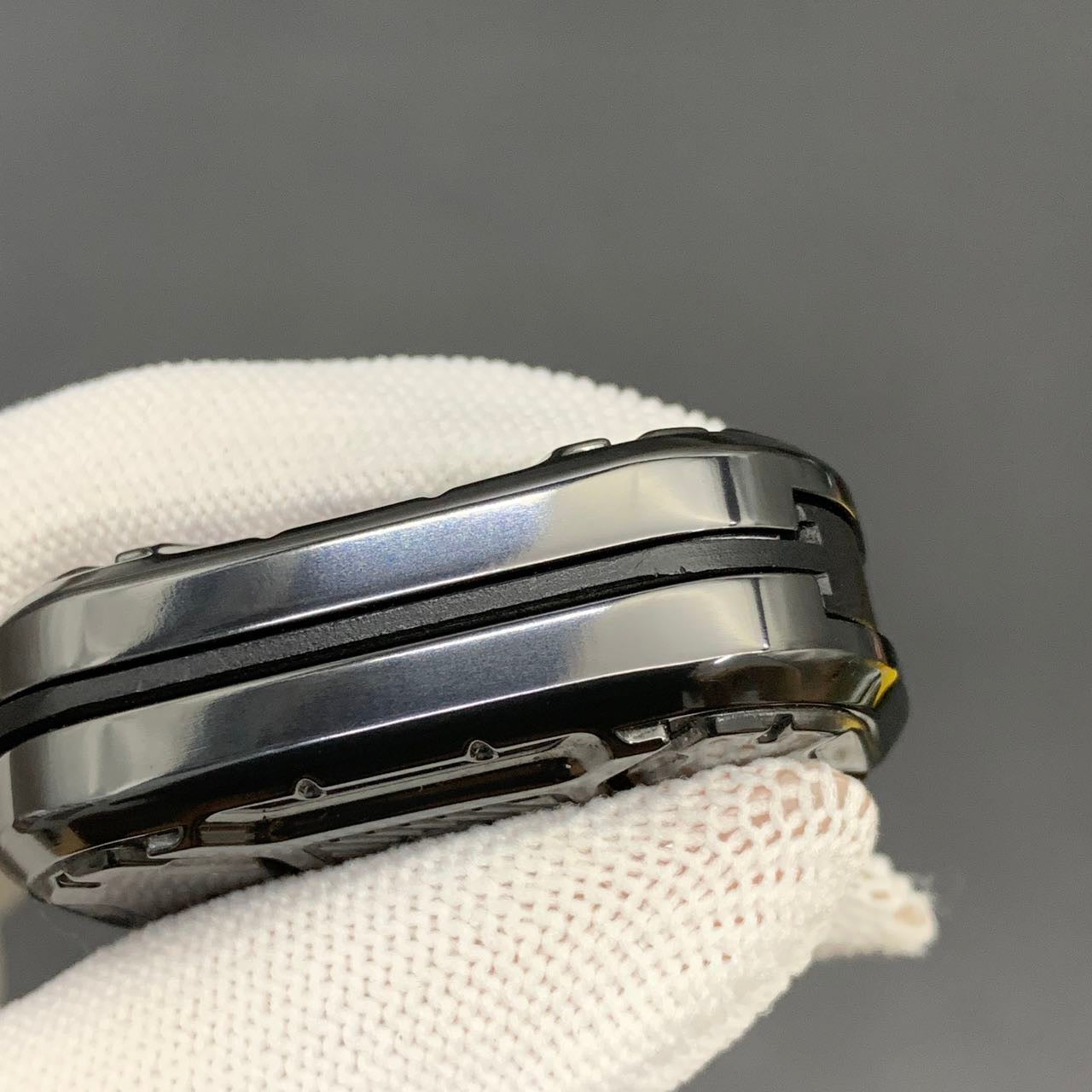 Slider No.8 Shell Zirconium