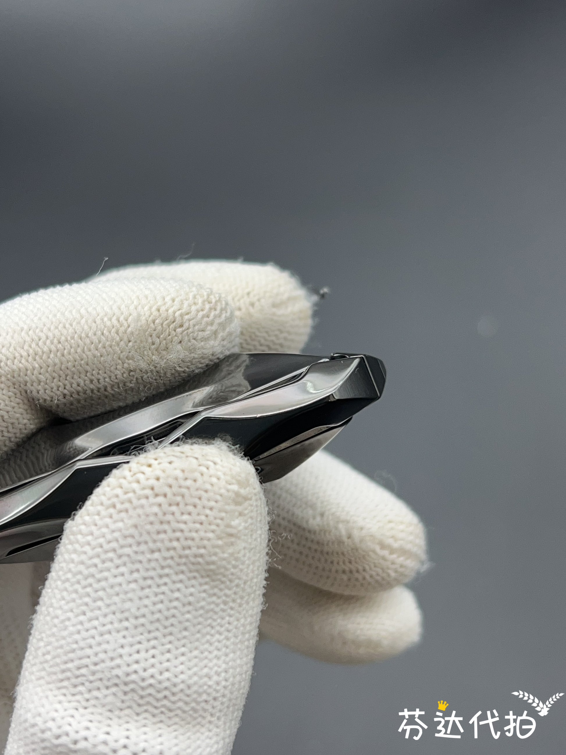 Blade Zirconium