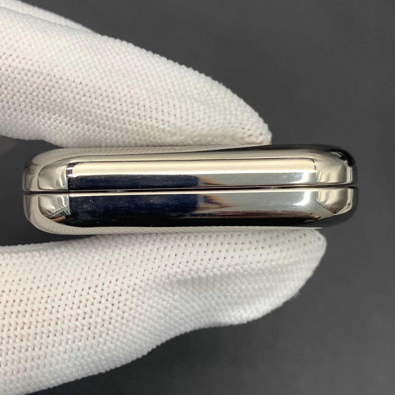 Floating Cloud Titanium Polished