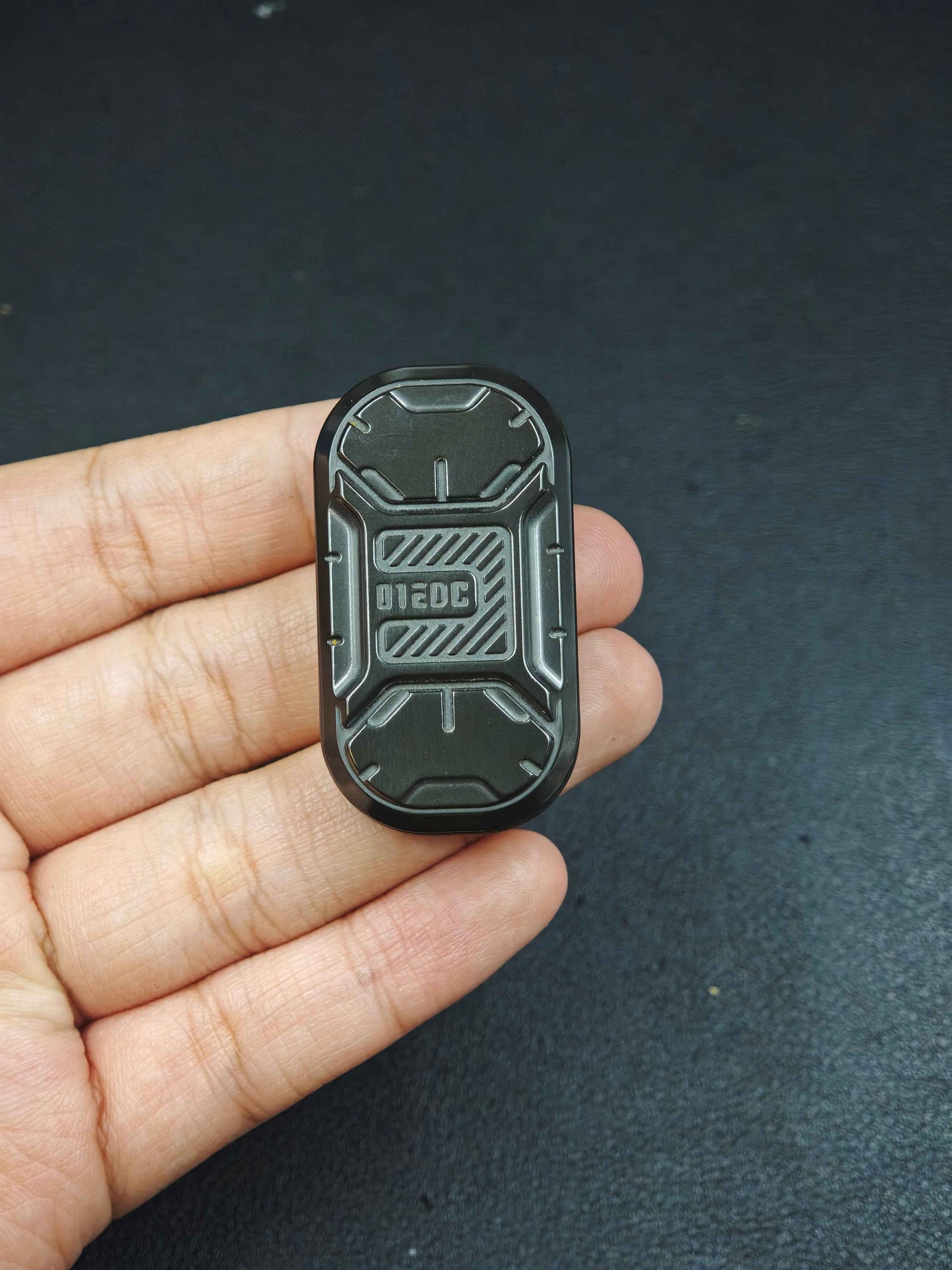 01EDC Slider No.8 Shell Zirconium