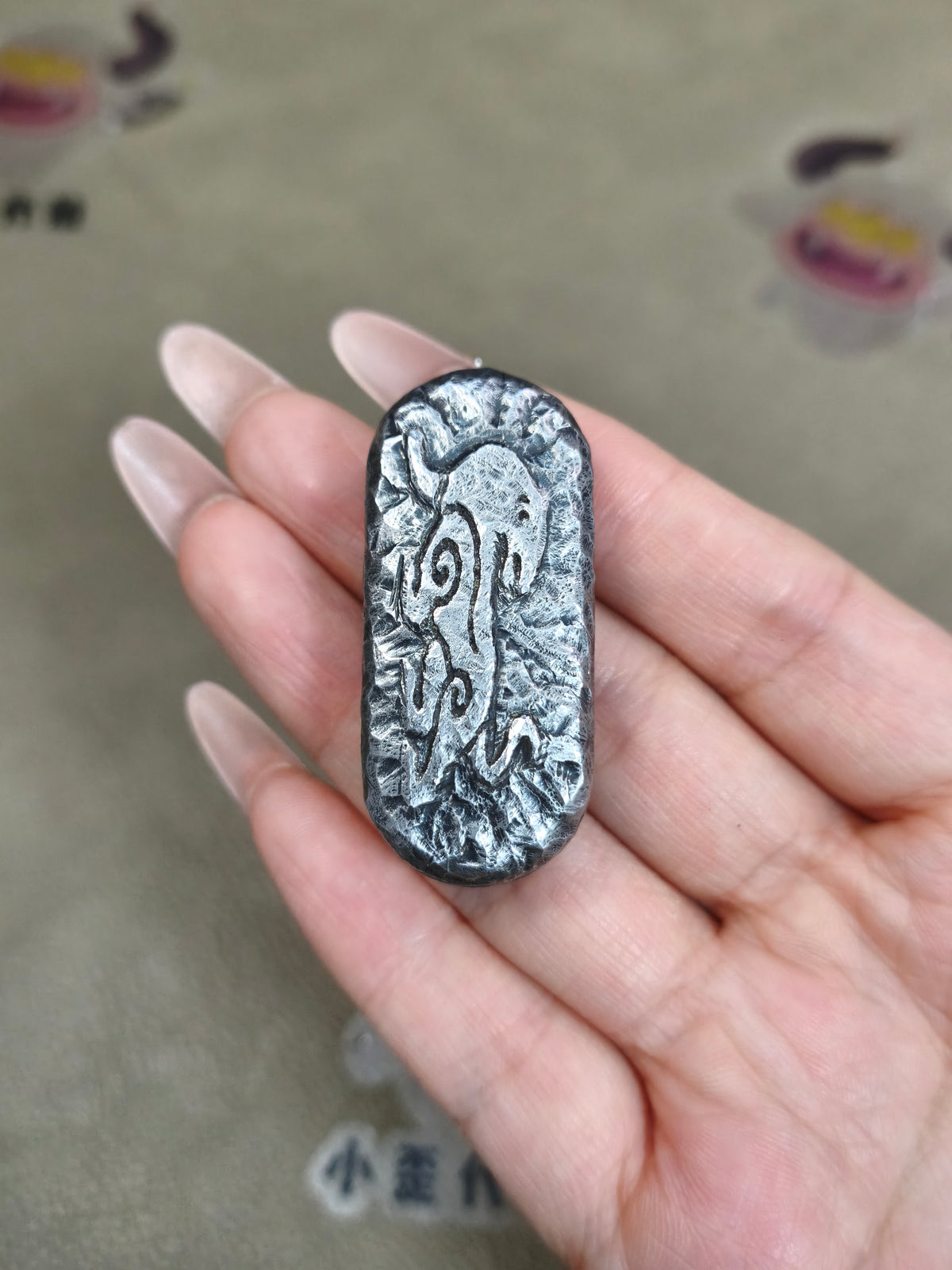Top B Stainless Steel Stone Textured Engraved