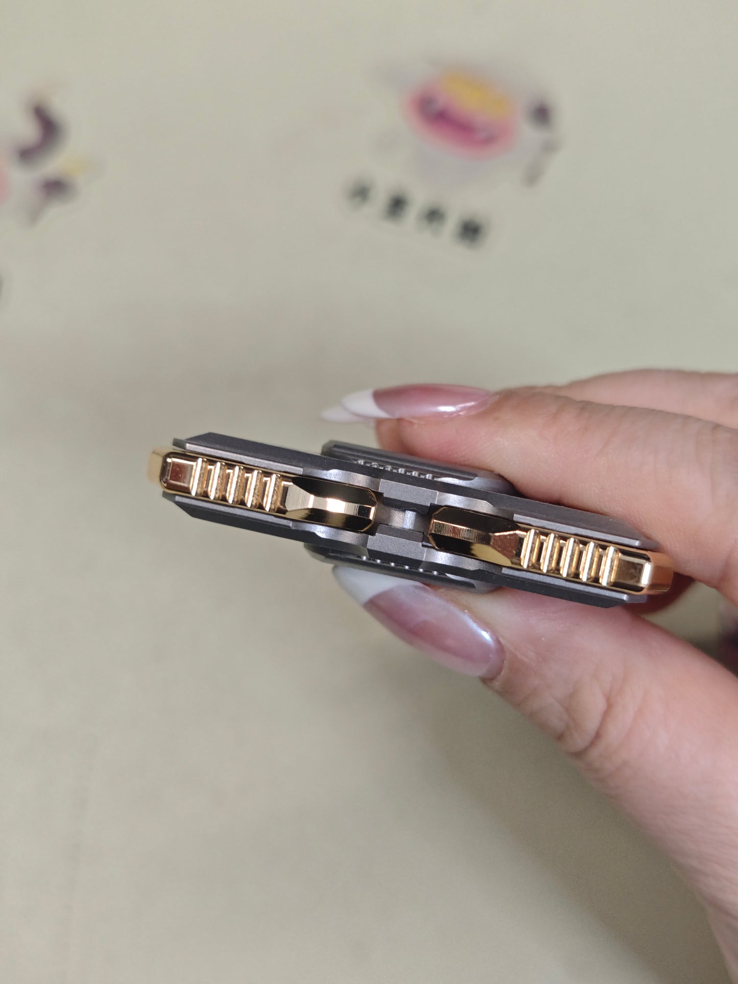 Graviturbine Gabriel Black Gold Shell Opening