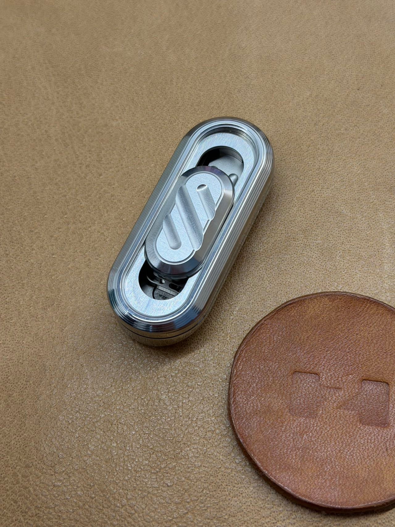 Popping Stainless Steel Blasted Polished