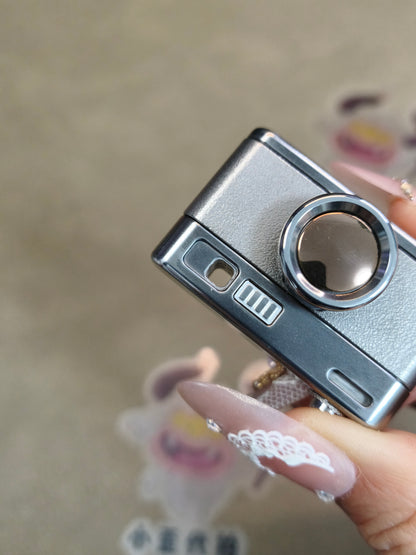Camera M Titanium Distressed