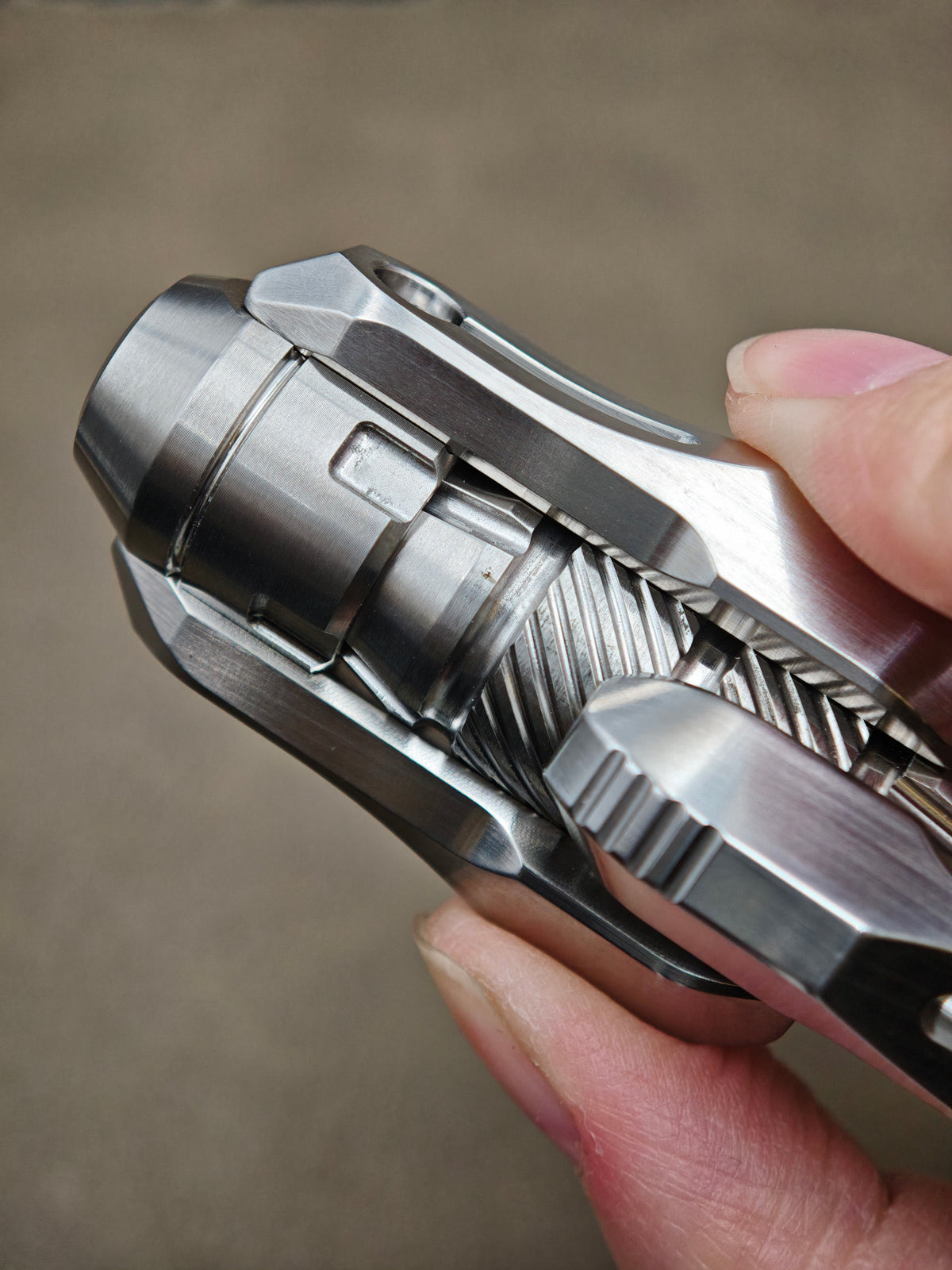 Lazer Crystalized r Stainless Steel