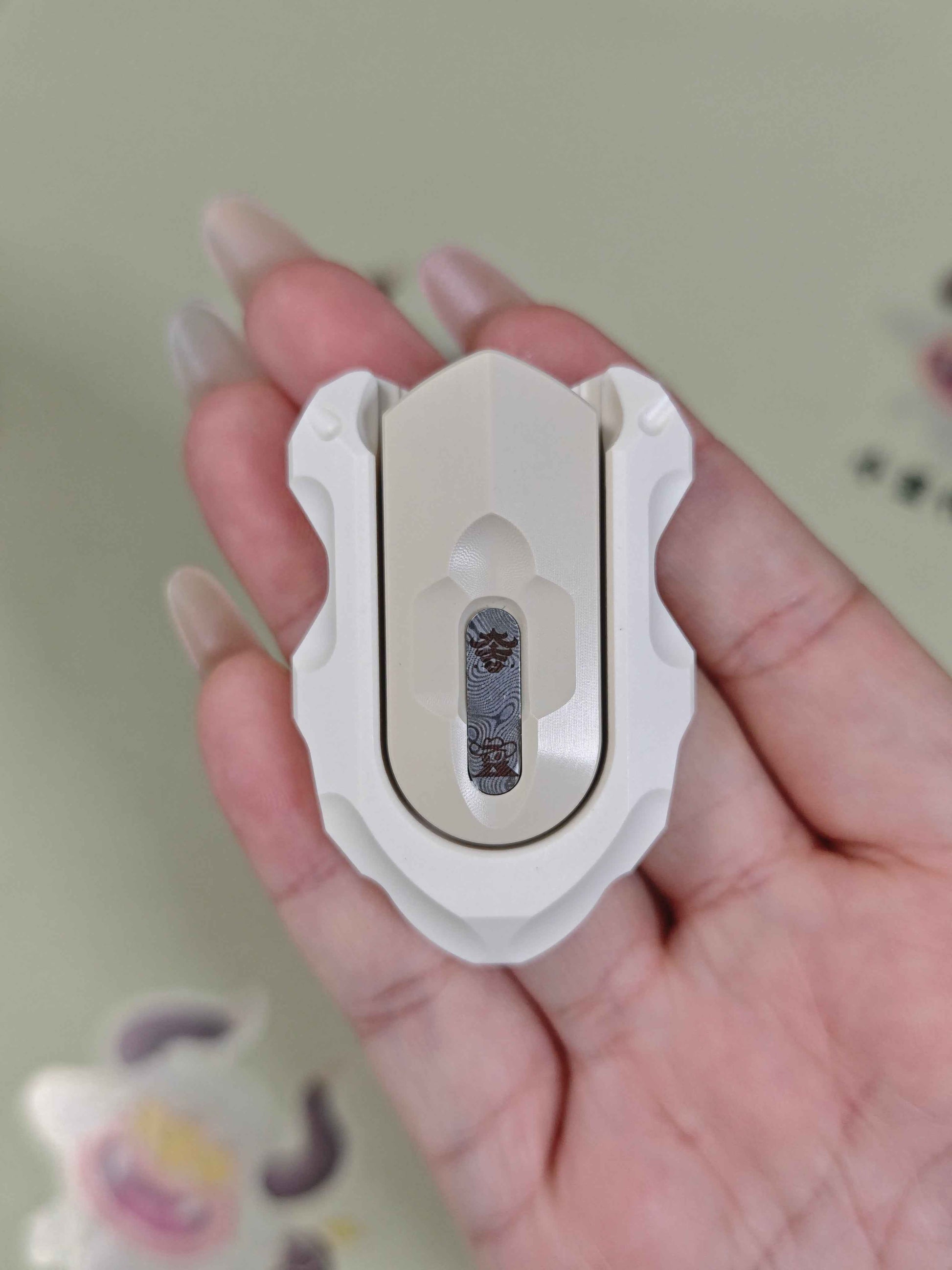 LUCKY CLUB My Shield PEEK