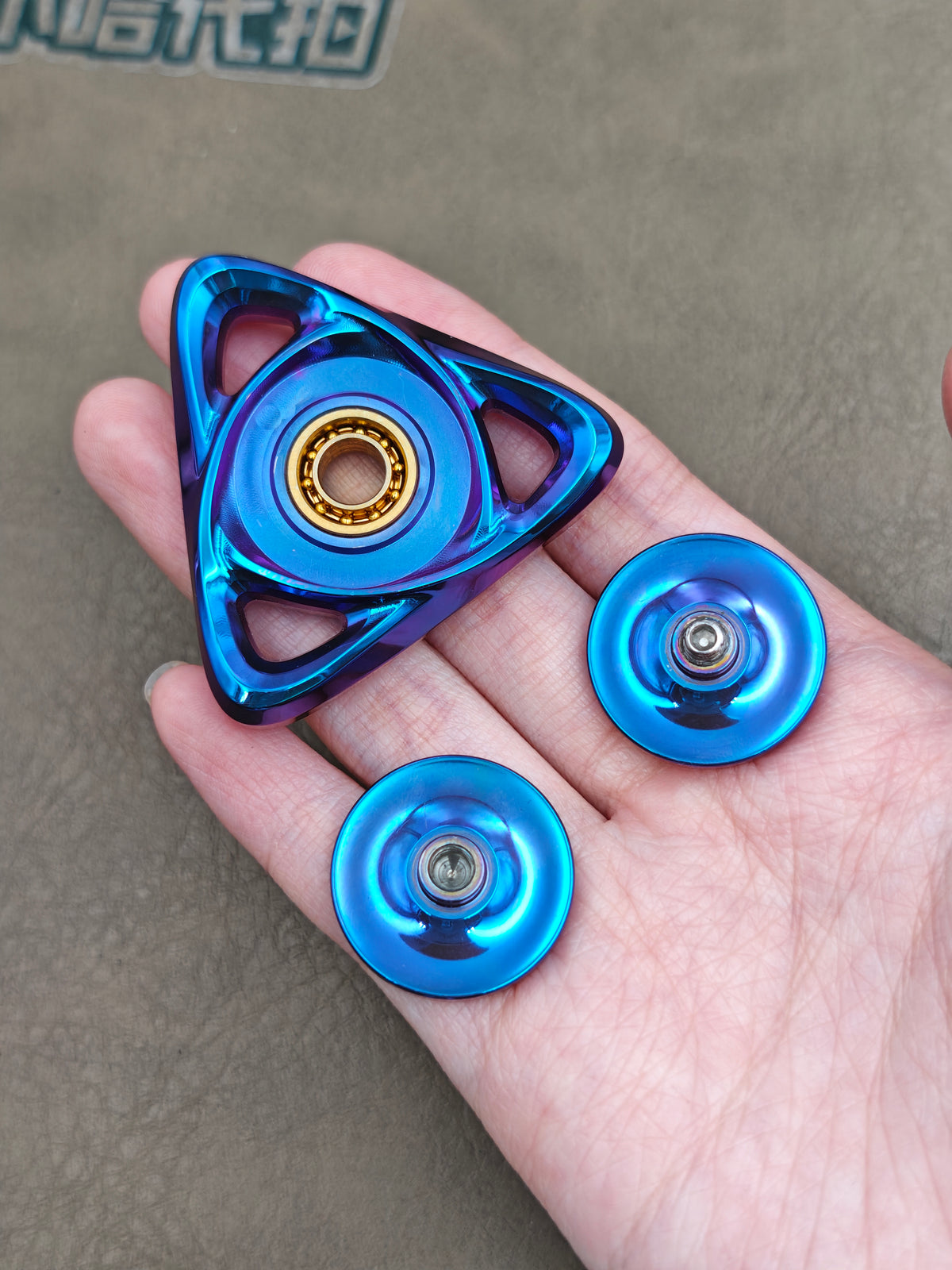Loop Stratus Zirconium