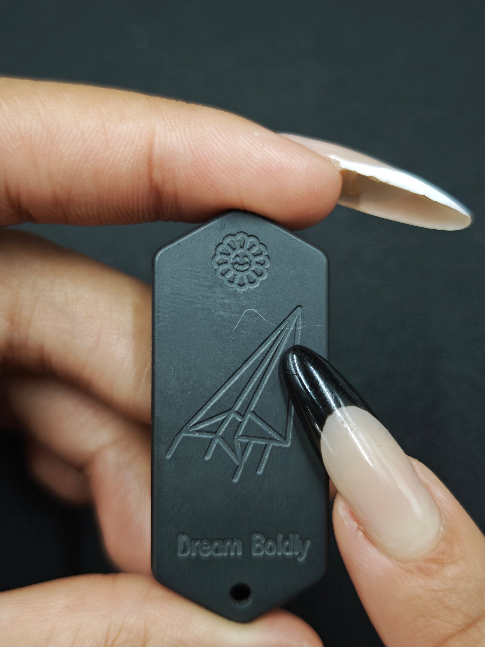Plane Zirconium