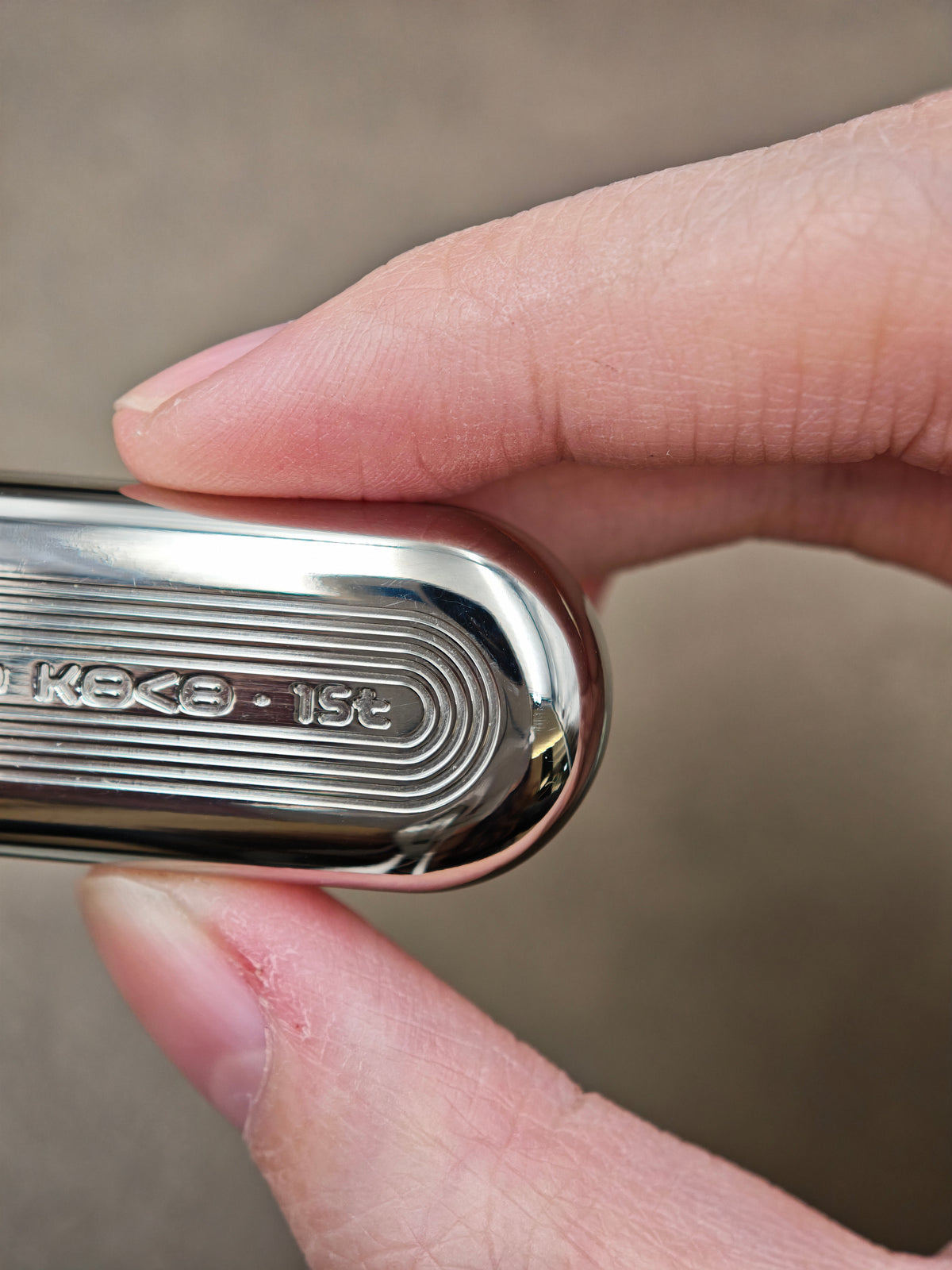 Floating Cloud Titanium Polished