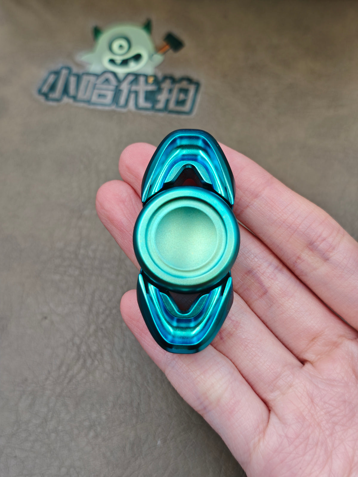 Pan Yixian Zirconium