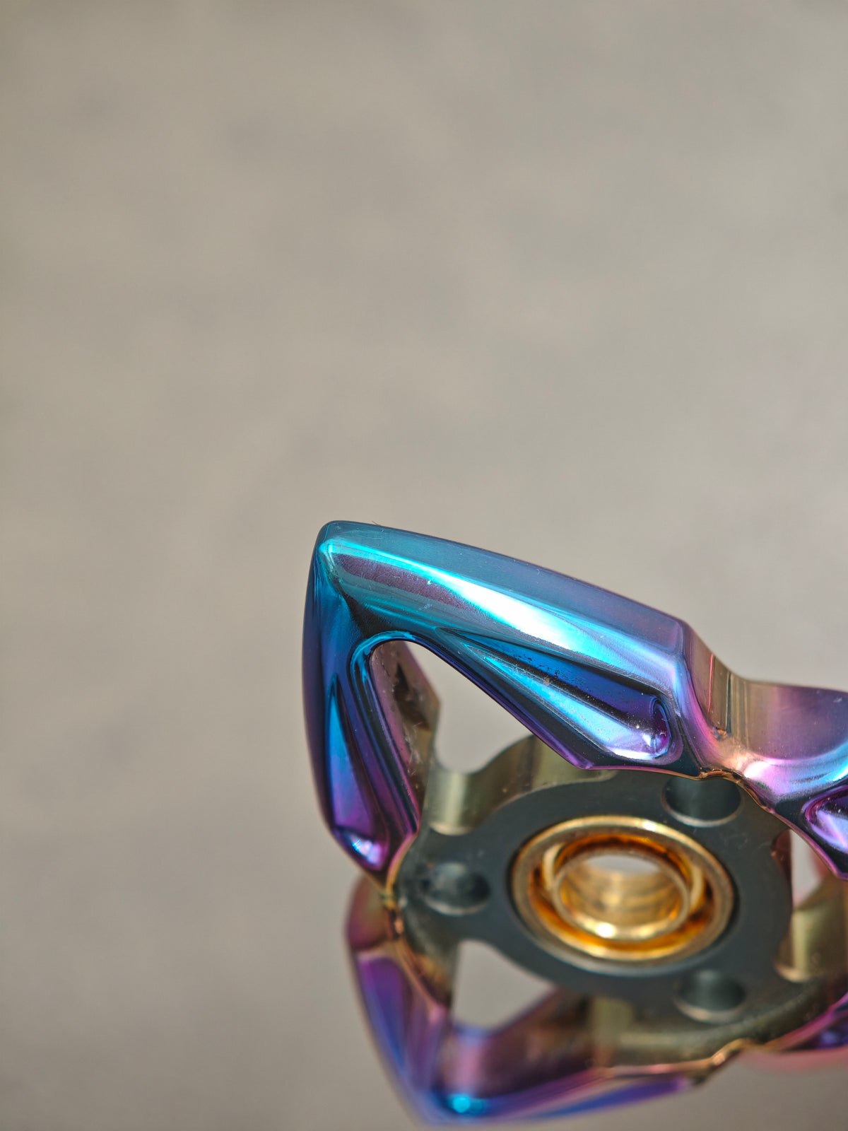 Lazeta Zirconium Oil Slick