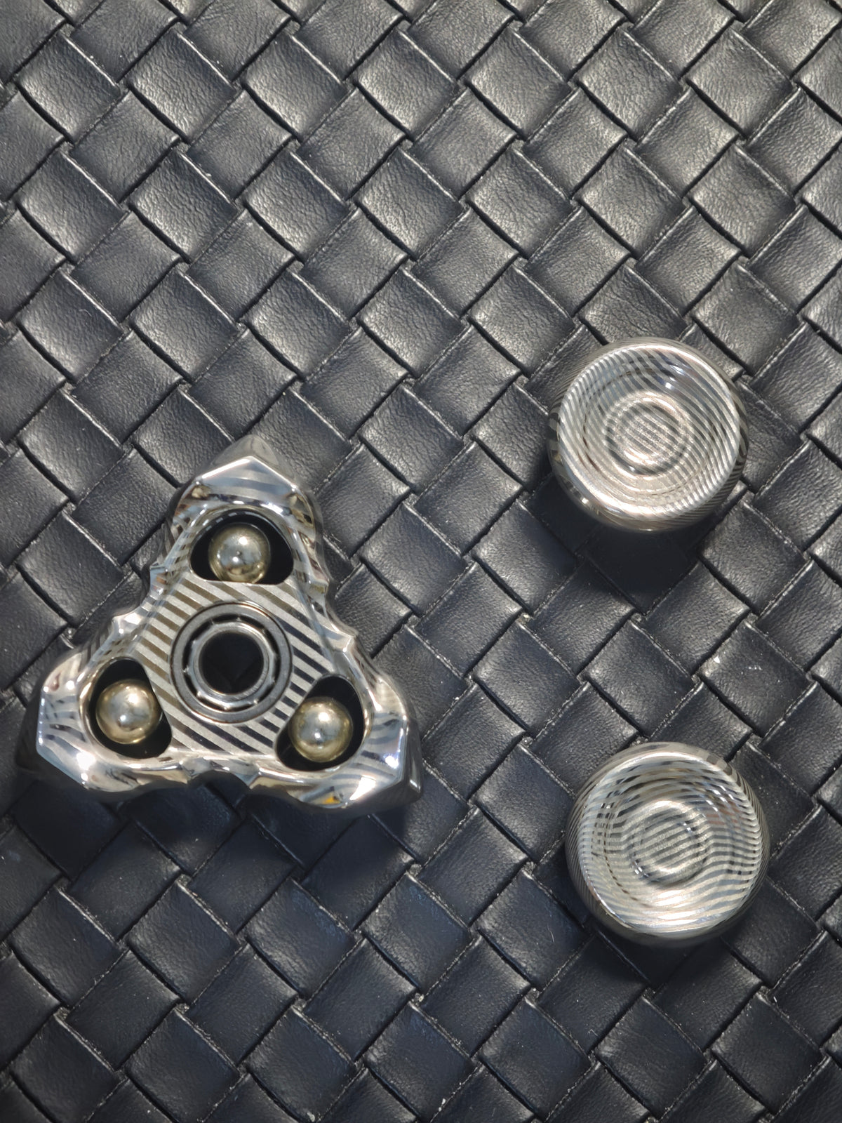 Thorns And Fog Damasteel Etched