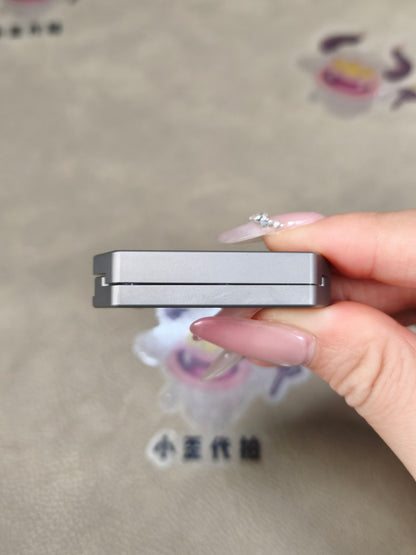 Plane Titanium
