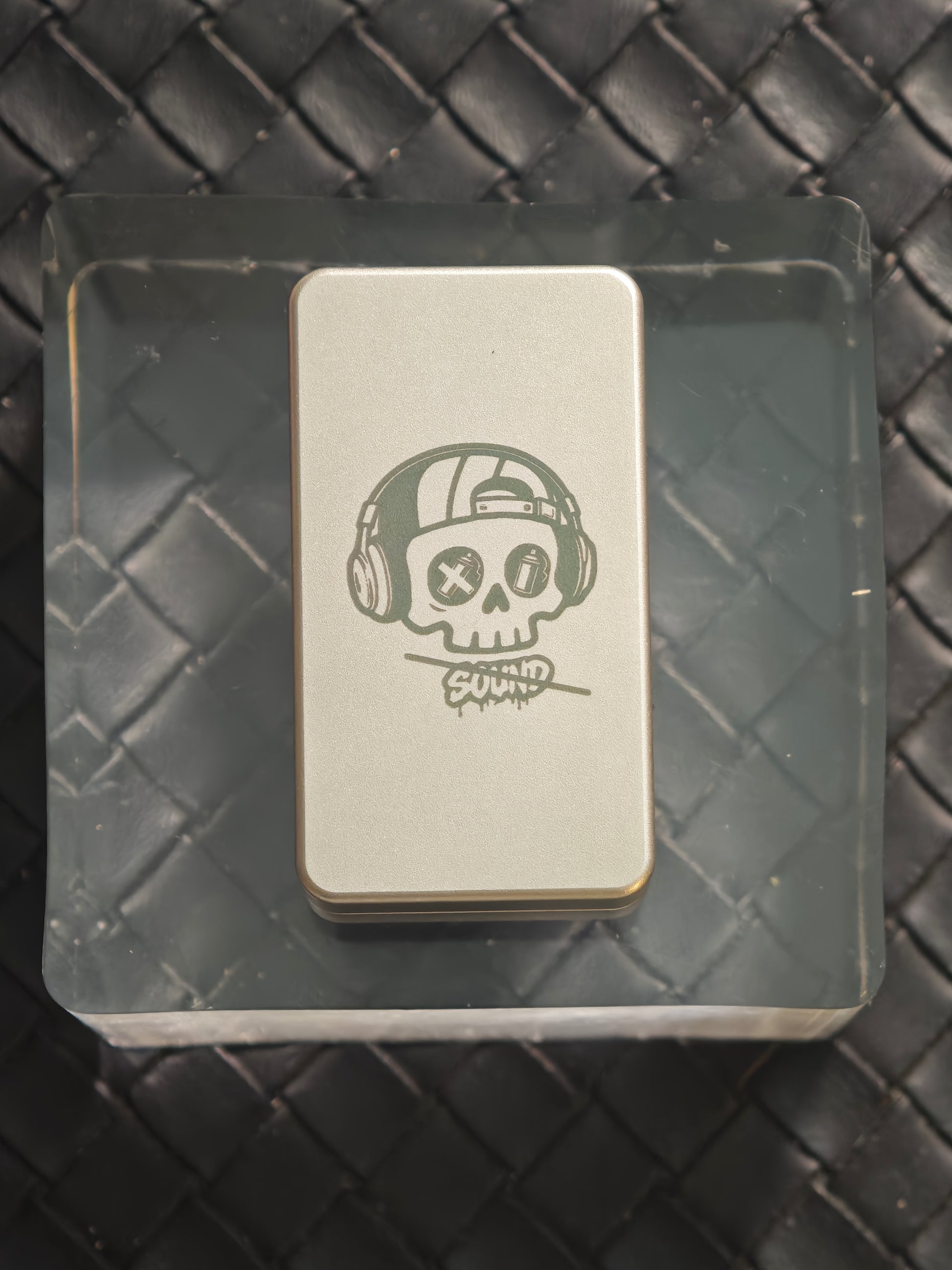 Mute Stainless Steel