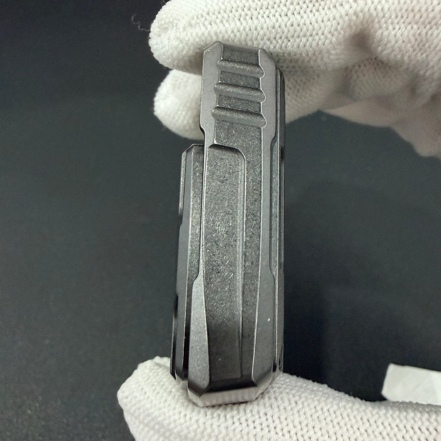 Thousand machines Zirconium