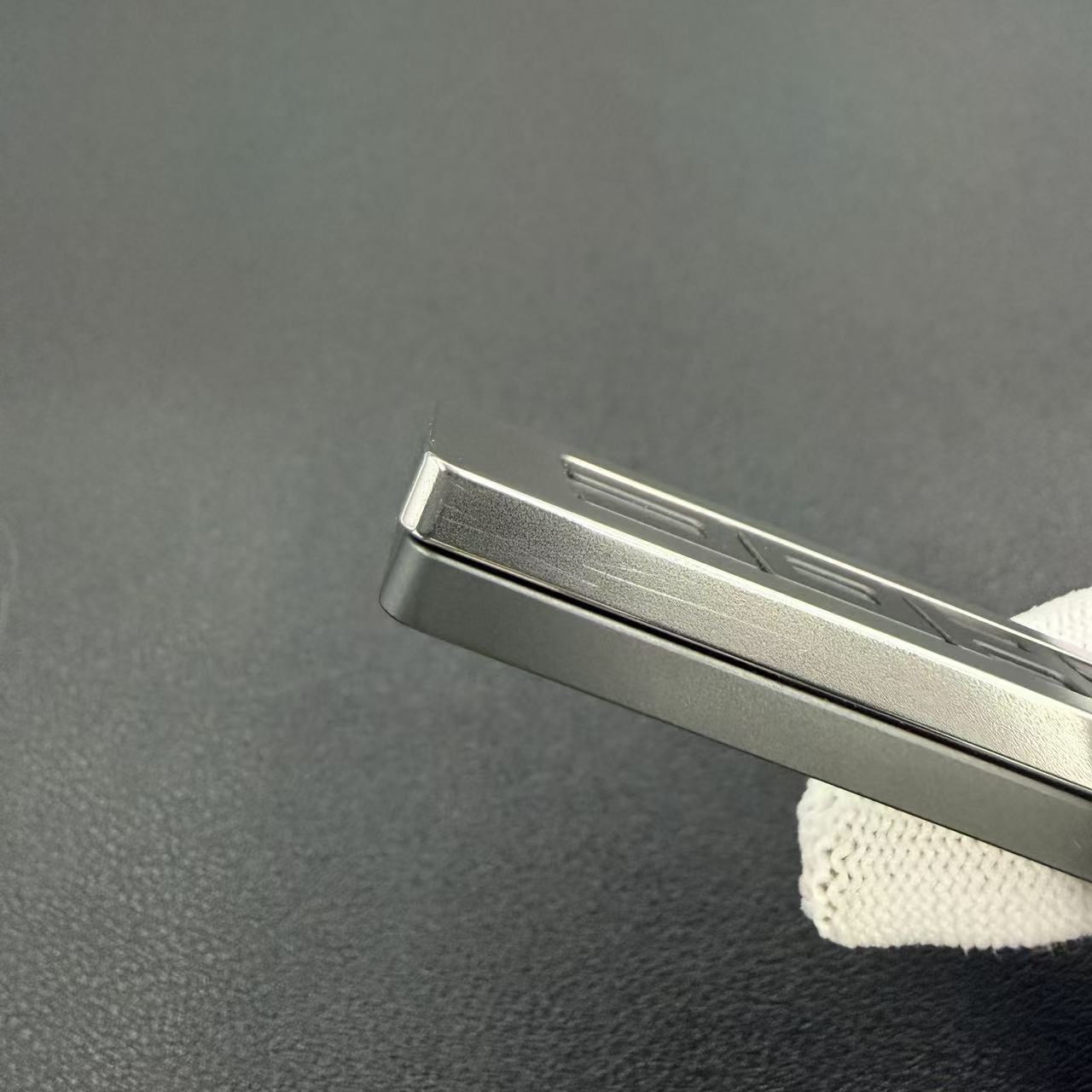 Choc Stainless Steel Zirconium